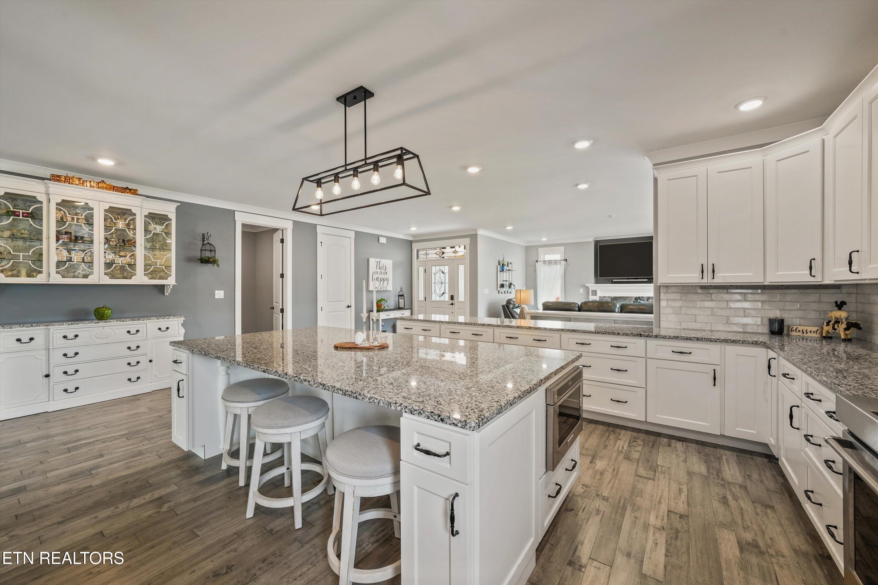 3223 Lowes Landing Louisville TN 37777