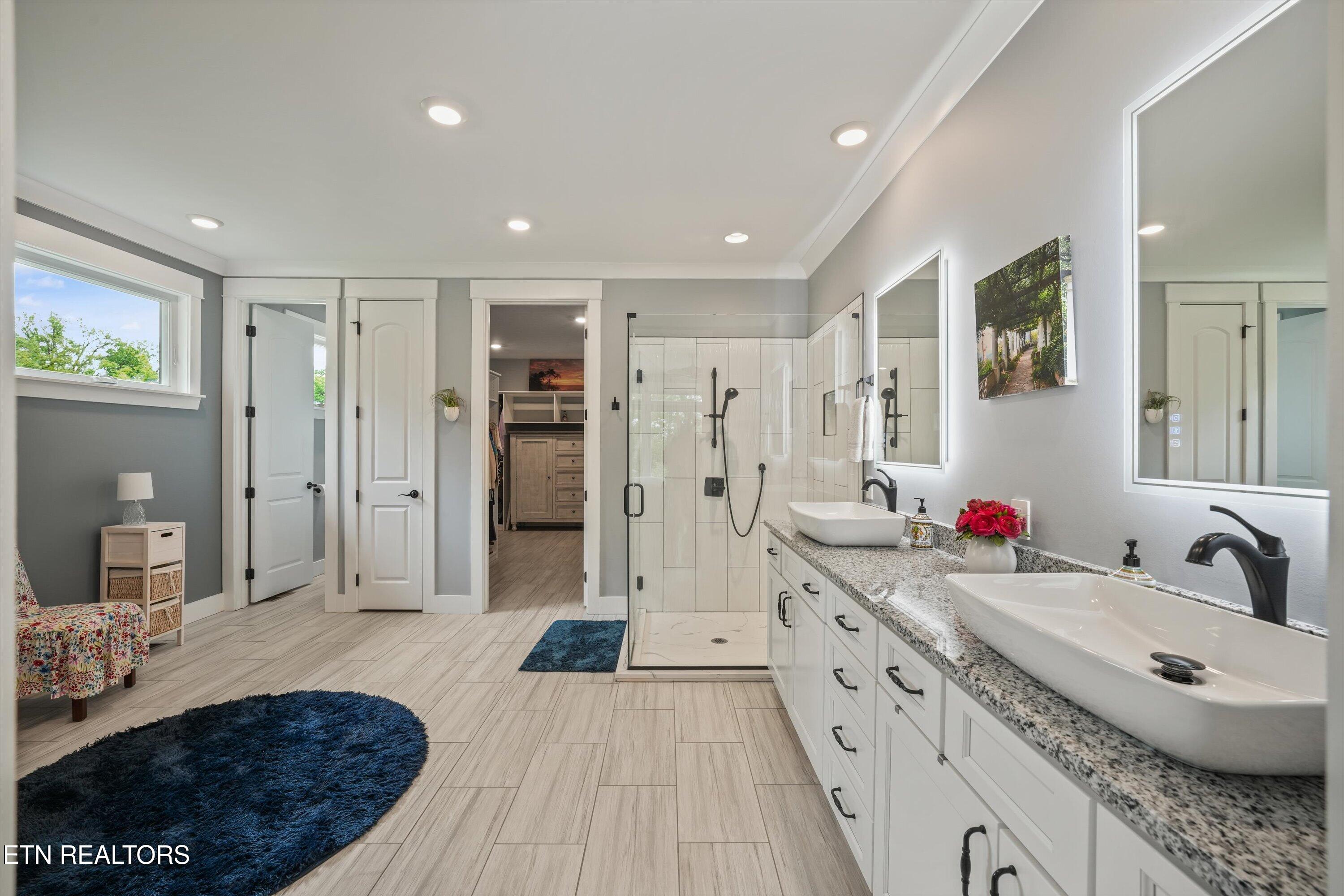 3223 Lowes Landing Louisville TN 37777