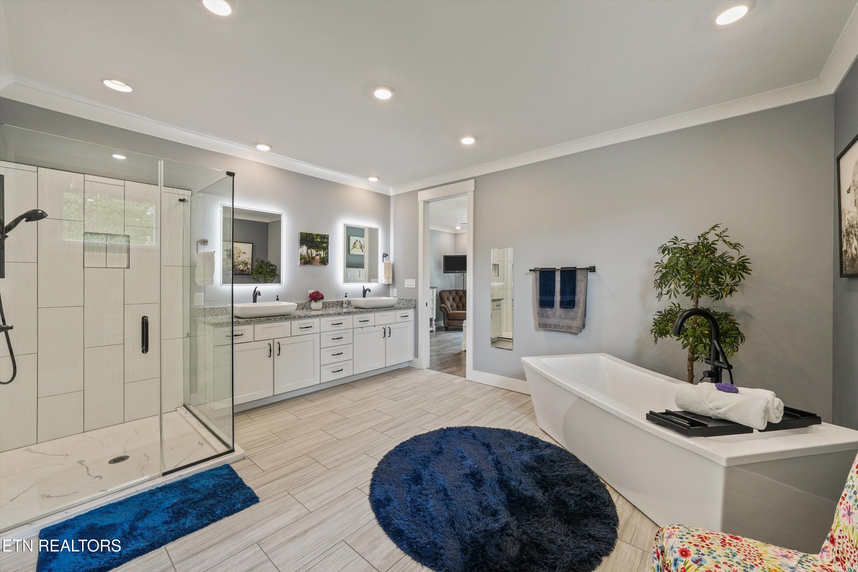 3223 Lowes Landing Louisville TN 37777