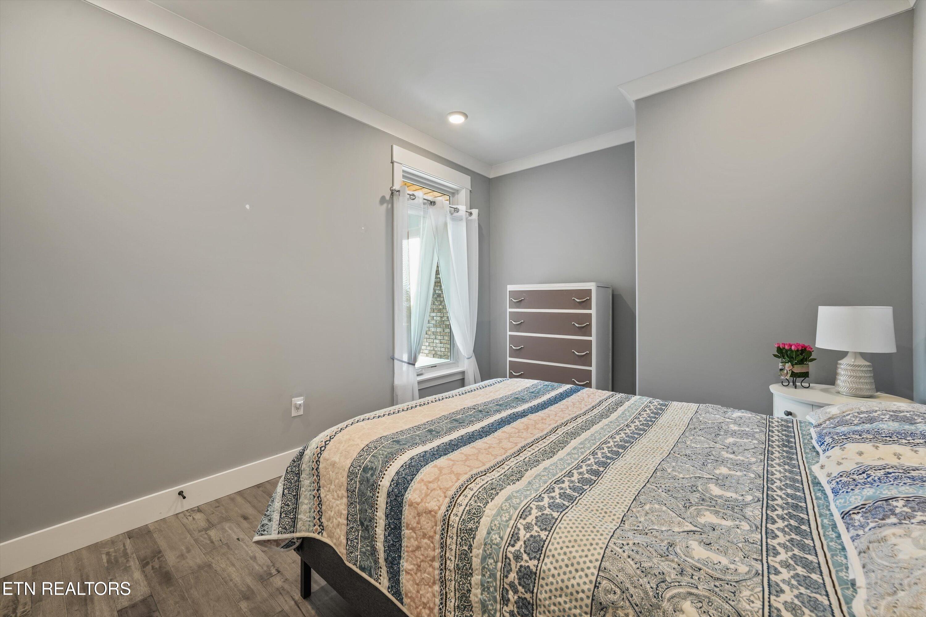 3223 Lowes Landing Louisville TN 37777