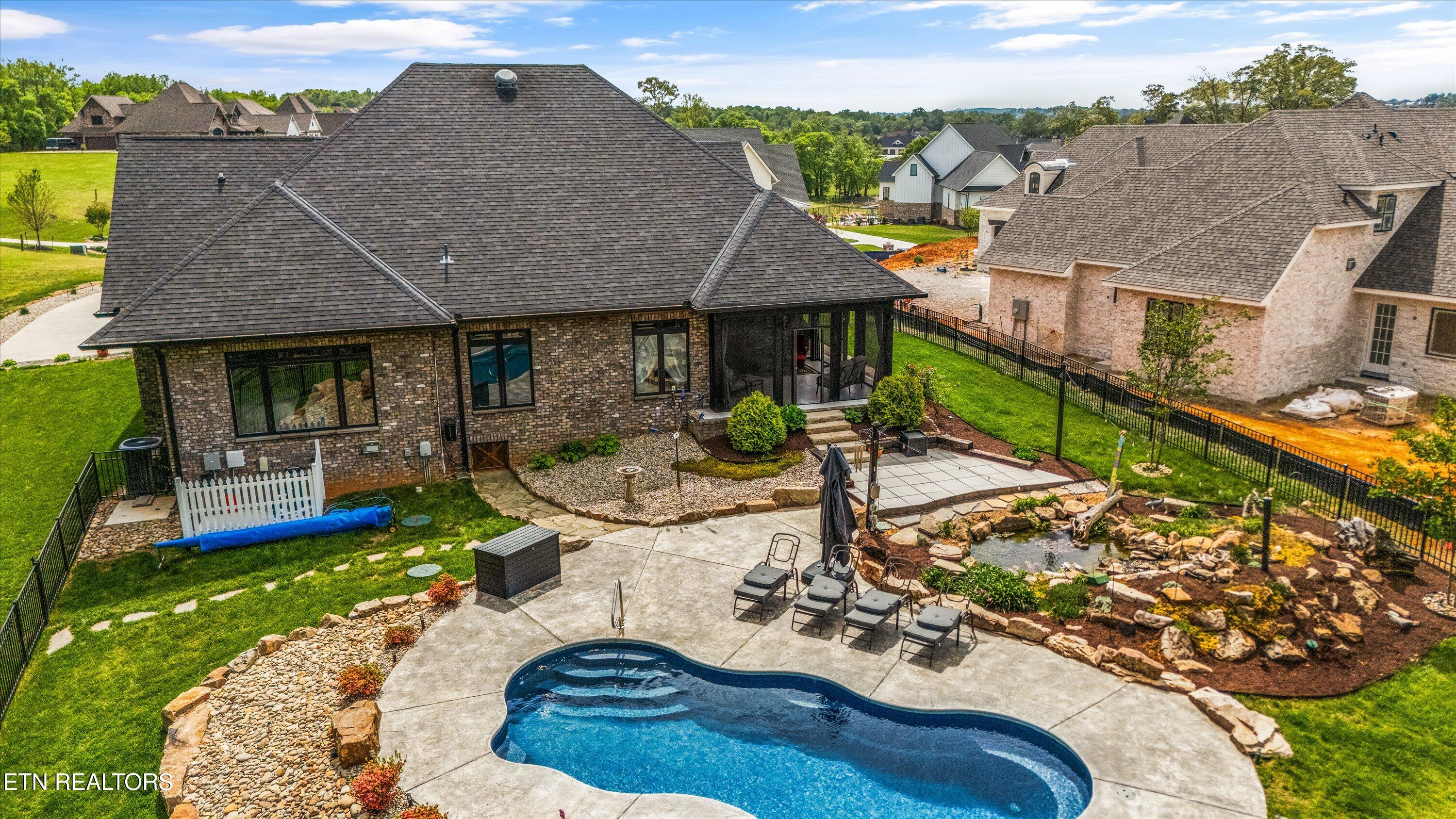 3223 Lowes Landing Louisville TN 37777