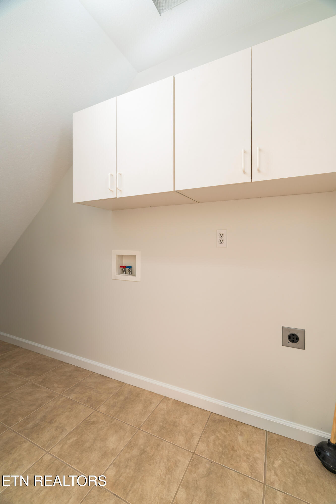 3933 Archibald Way Knoxville TN 37938