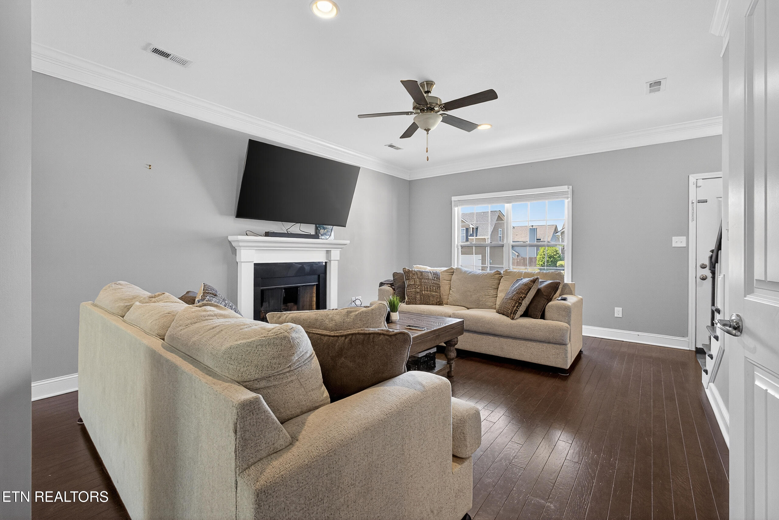 2748 Southwinds Circle Sevierville TN 37876