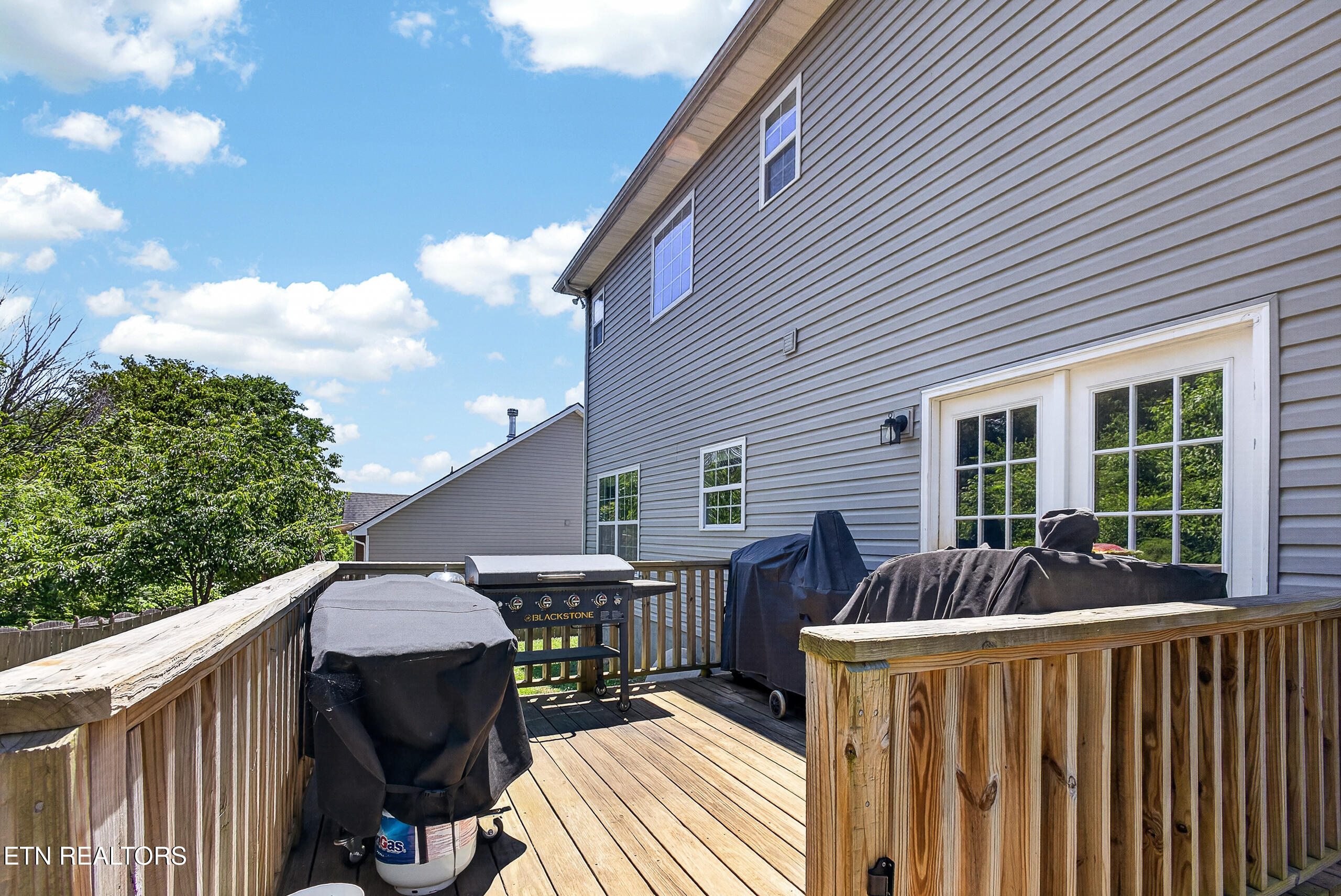 2748 Southwinds Circle Sevierville TN 37876
