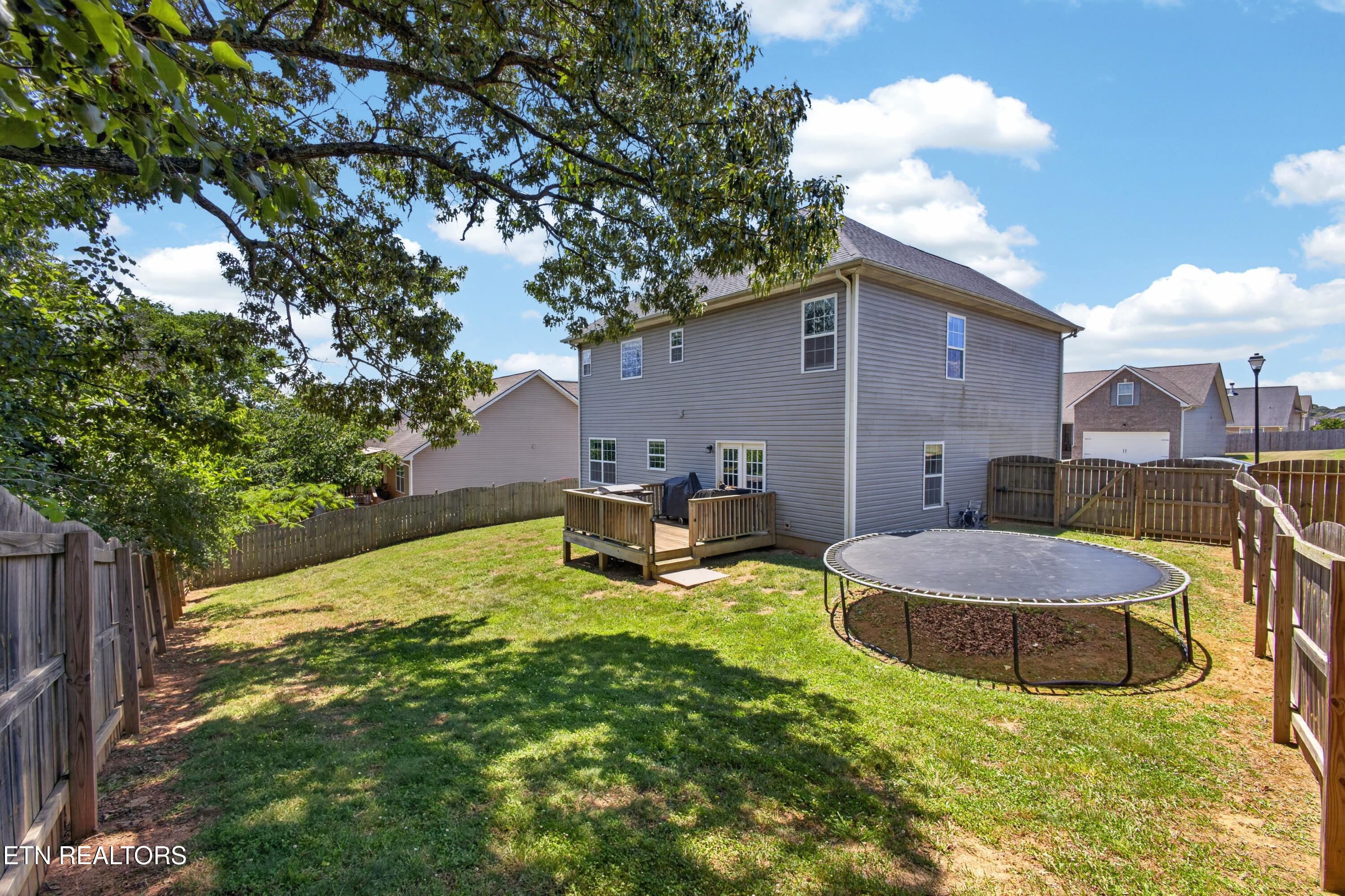 2748 Southwinds Circle Sevierville TN 37876
