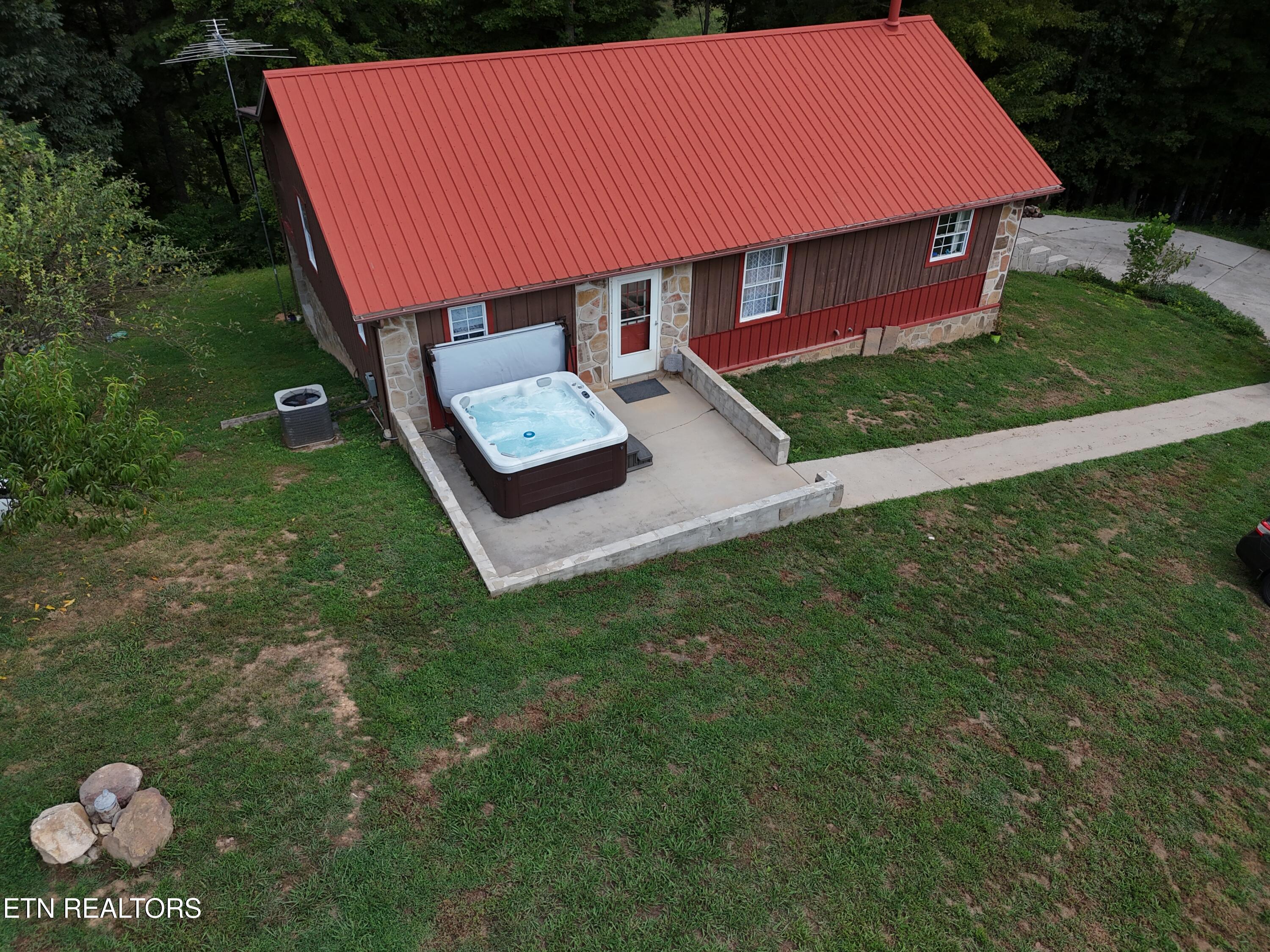 805 Punkton Road Del Rio TN 37727