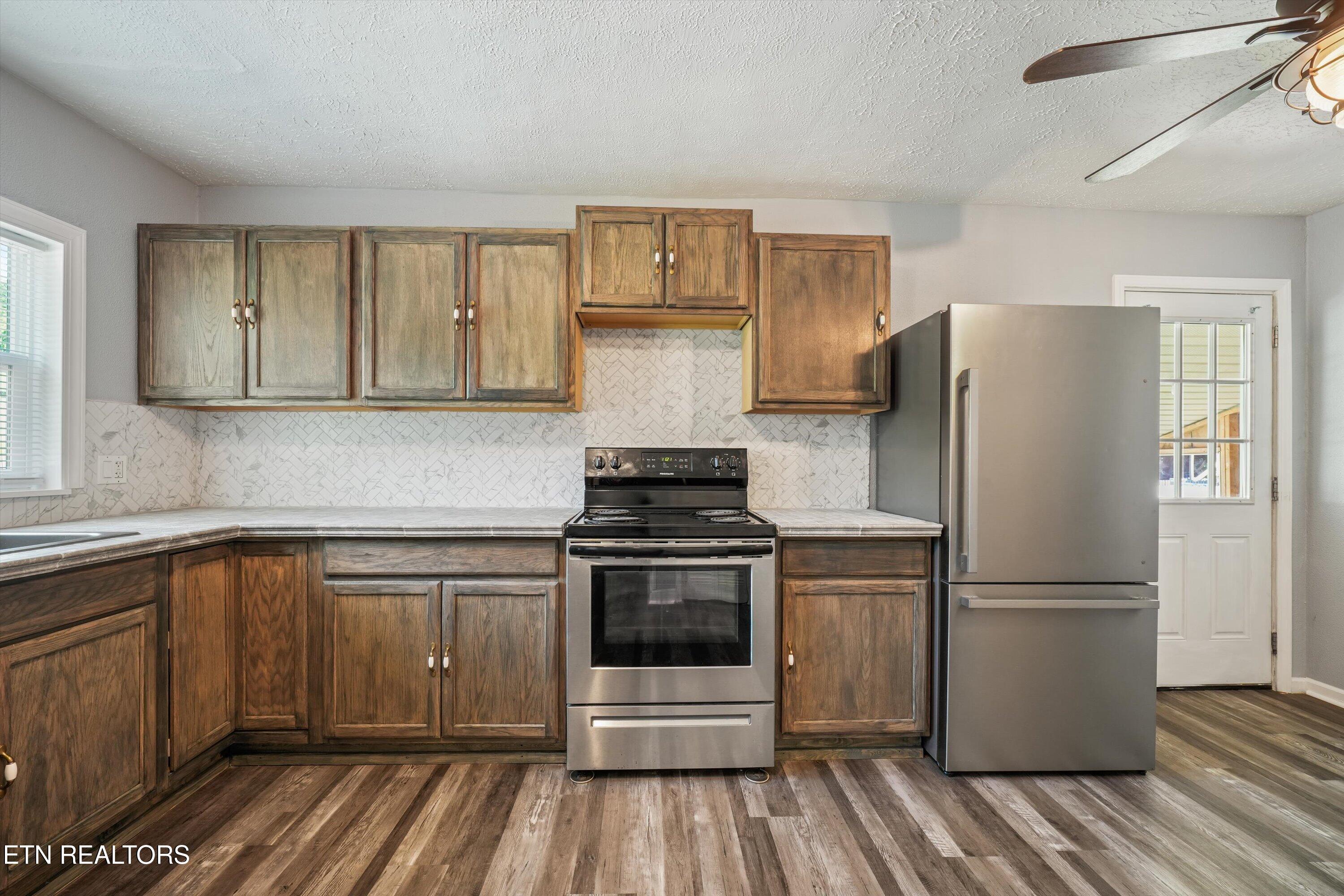 502 Wallace Avenue Rocky Top TN 37769