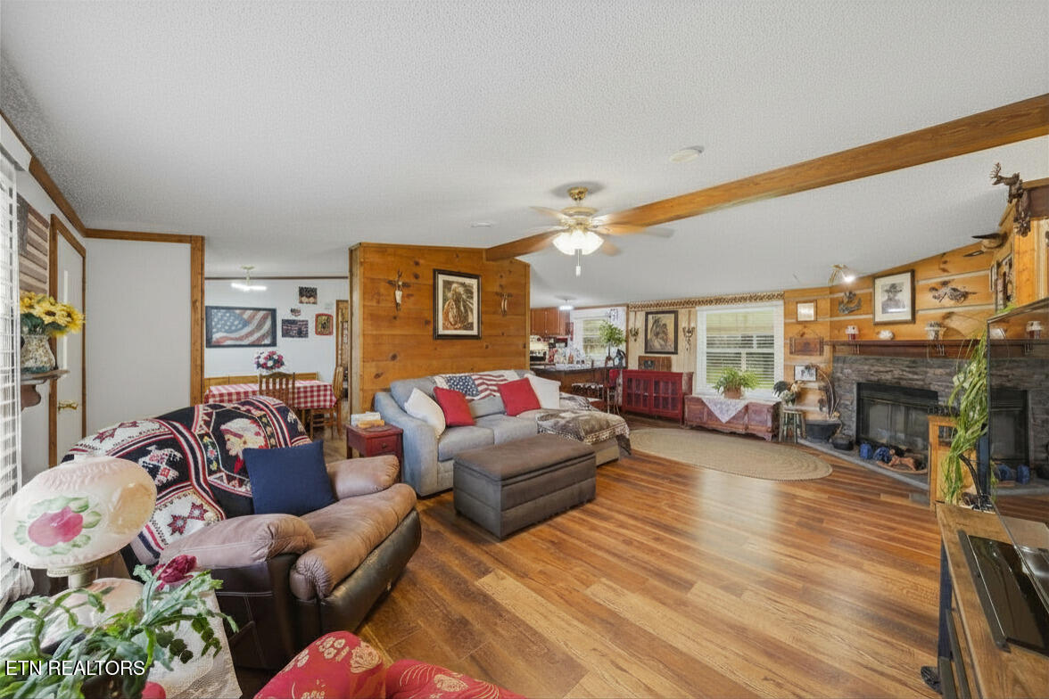 2779 River Road Ten Mile TN 37880