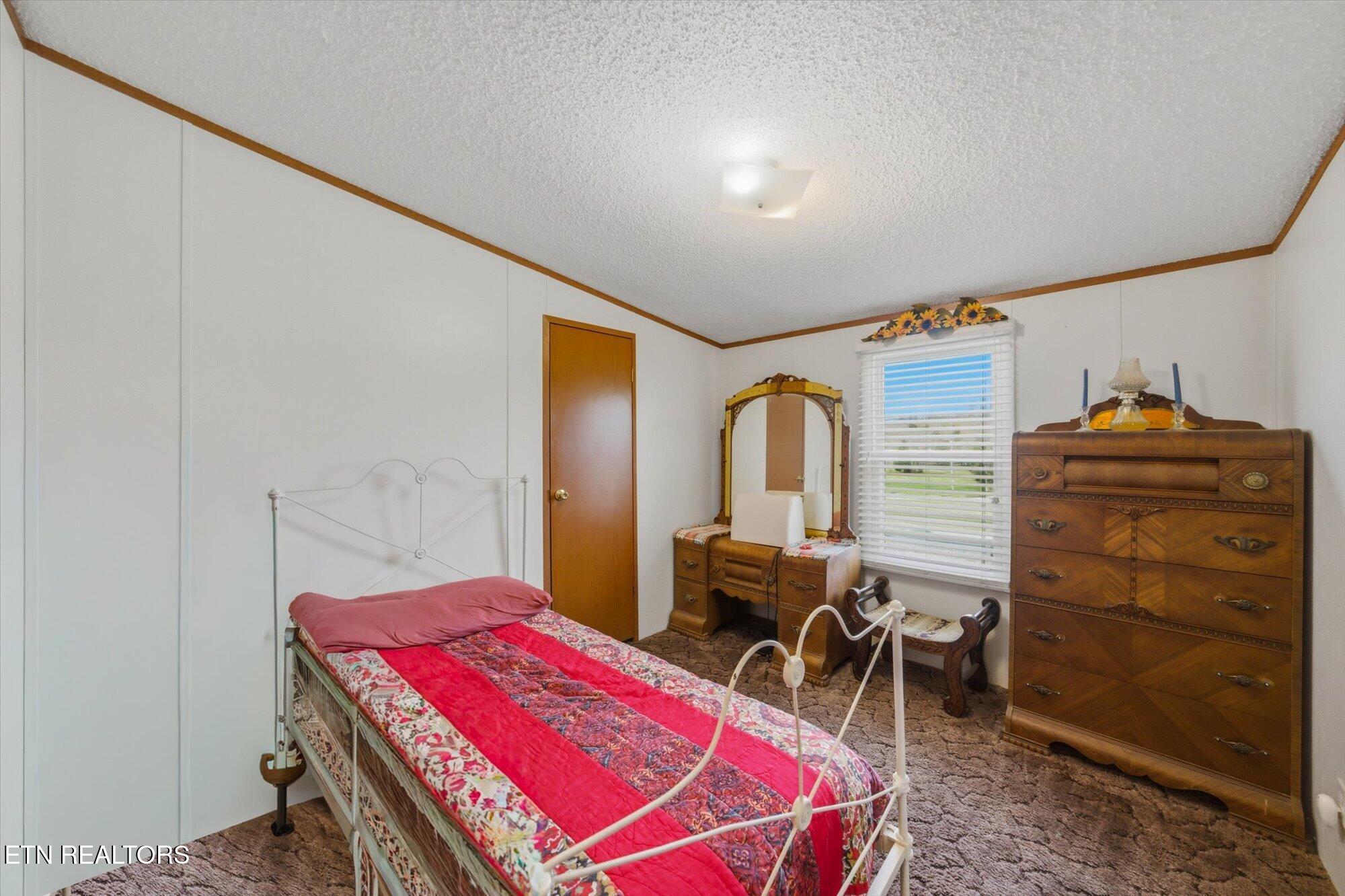 2779 River Road Ten Mile TN 37880