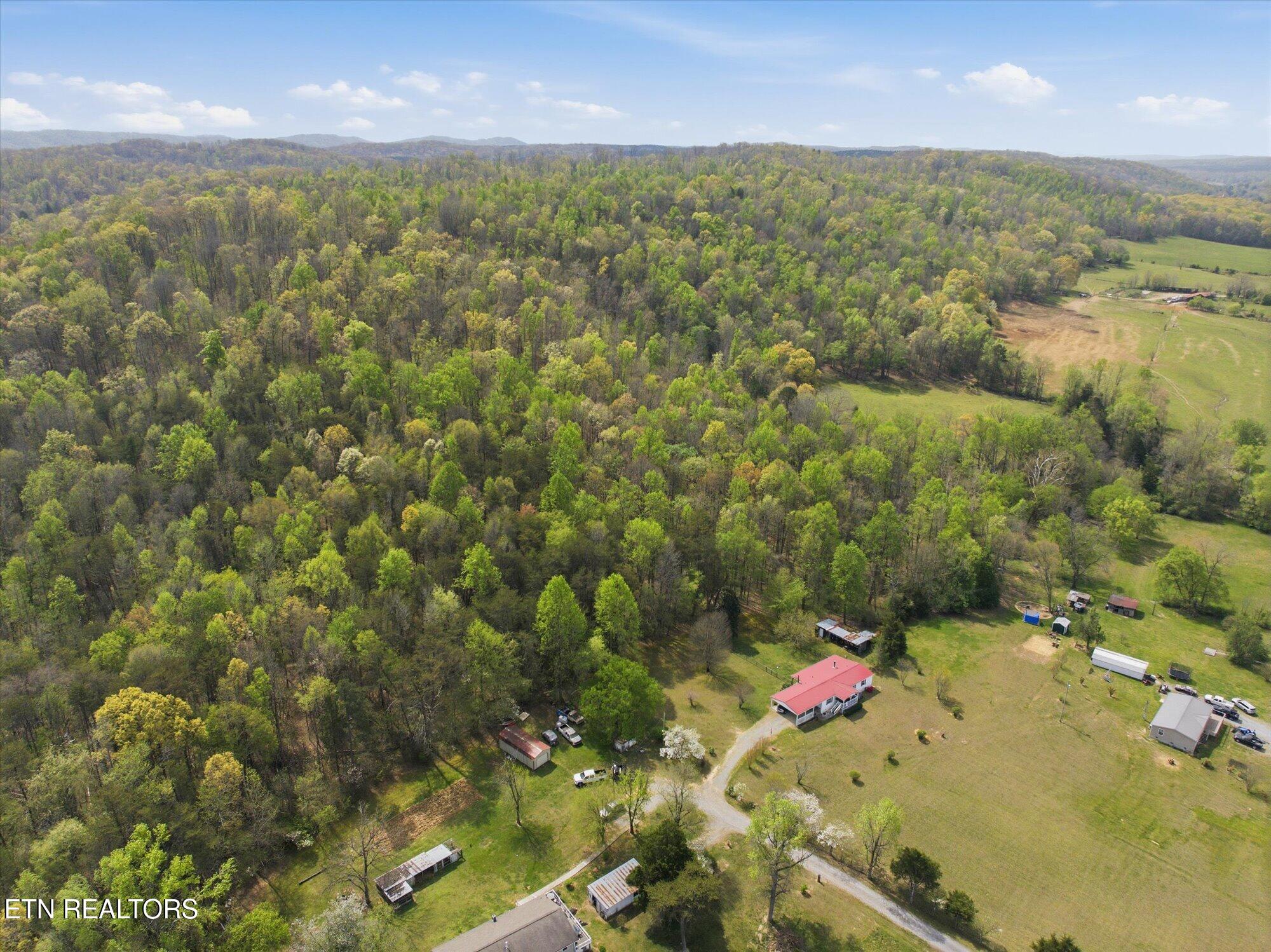 2779 River Road Ten Mile TN 37880