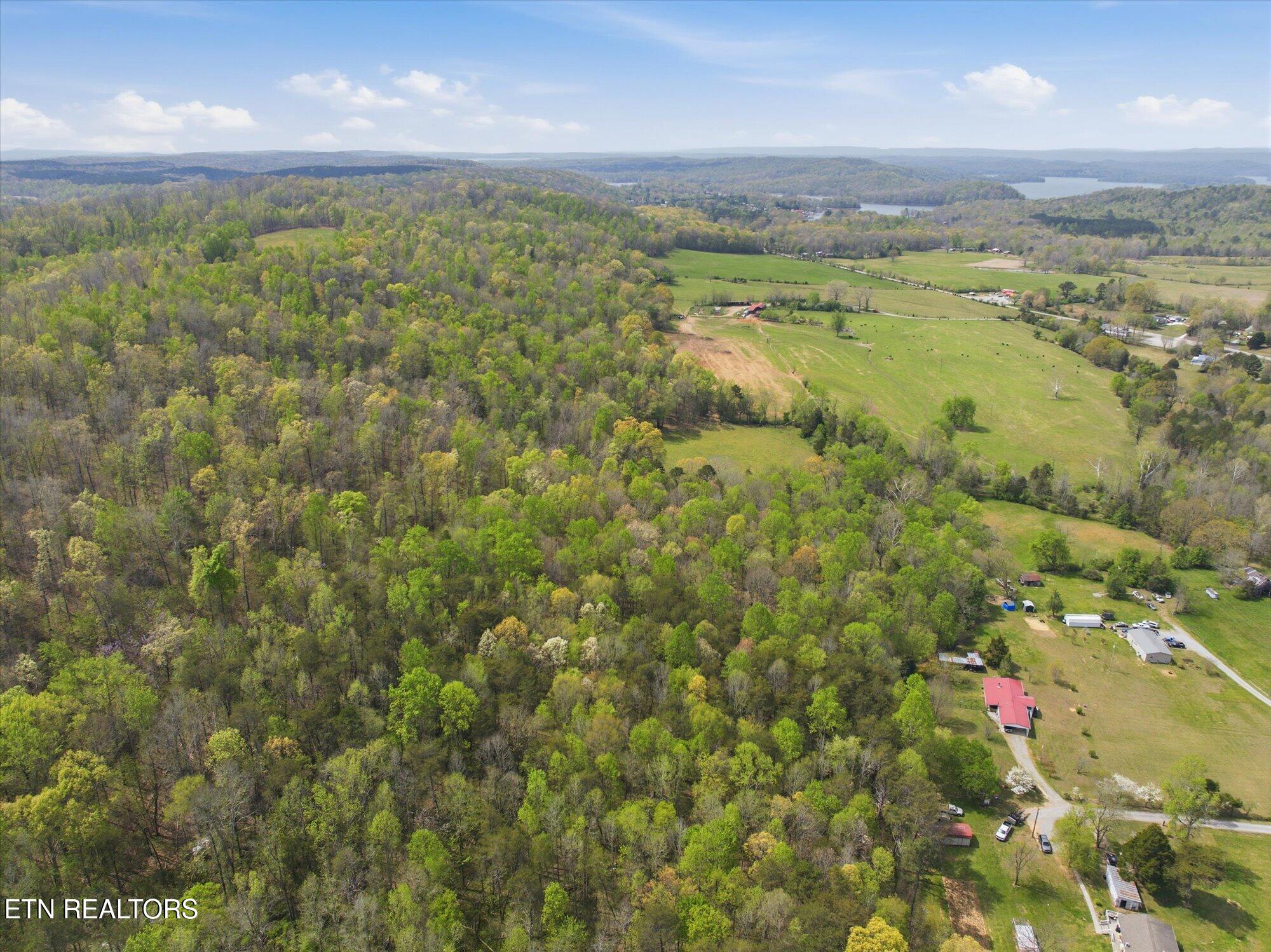 2779 River Road Ten Mile TN 37880
