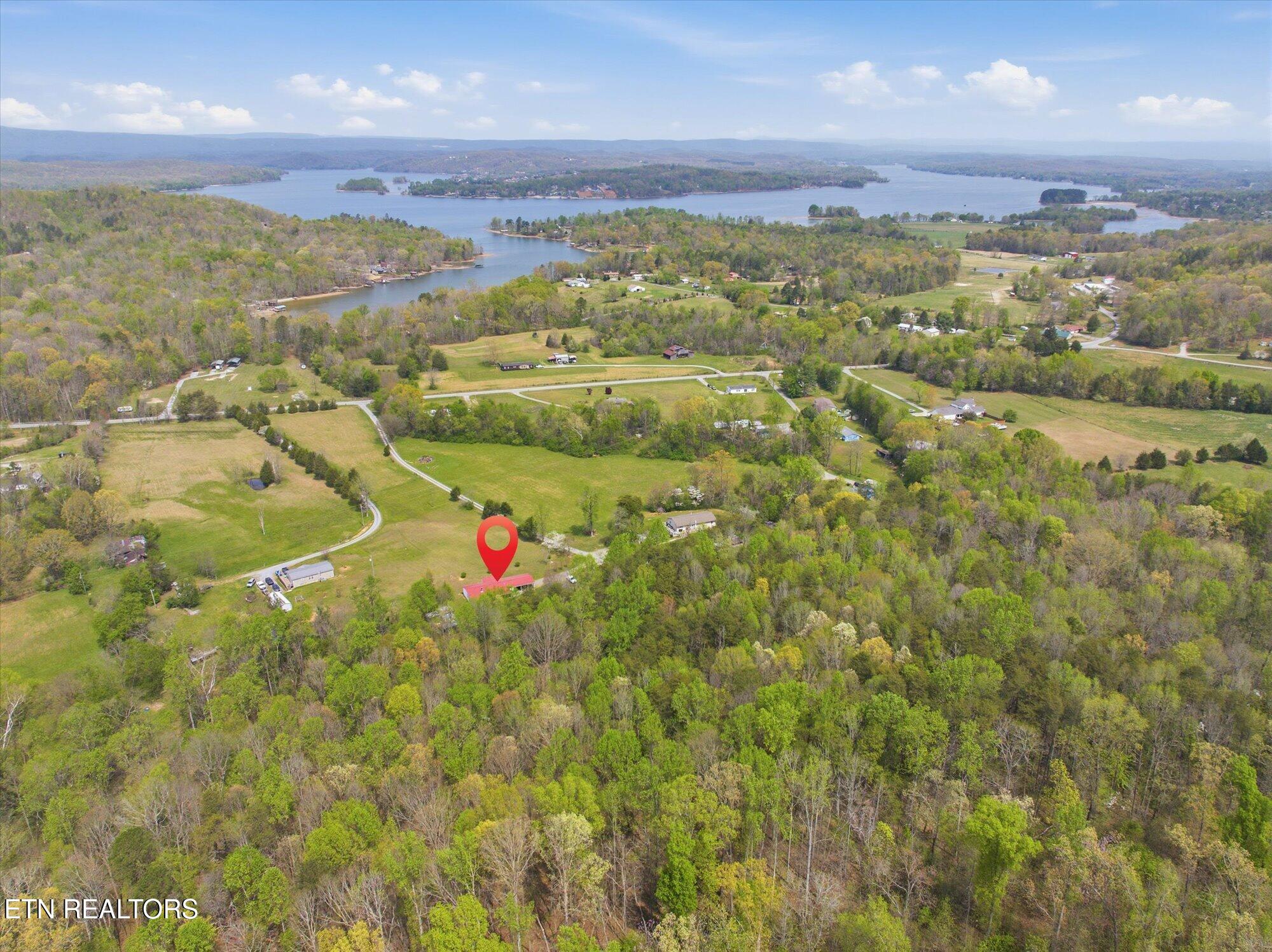 2779 River Road Ten Mile TN 37880