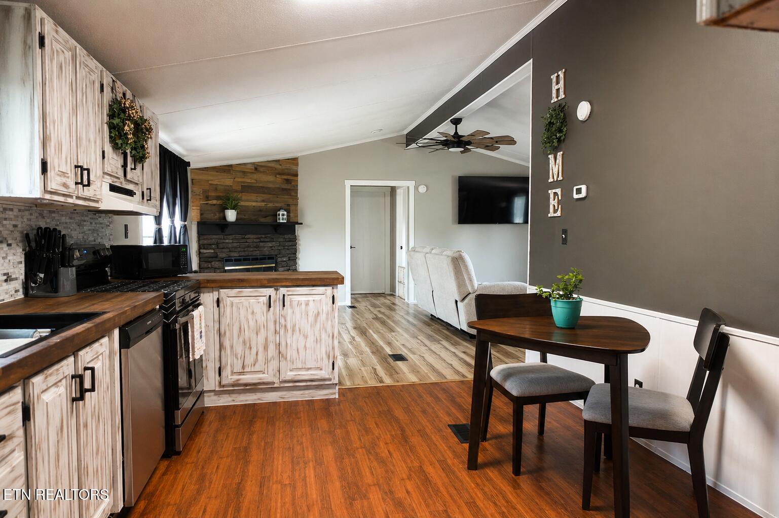 115 Queener Street Jacksboro TN 37757
