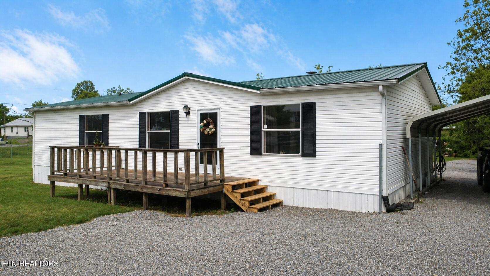 115 Queener Street Jacksboro TN 37757