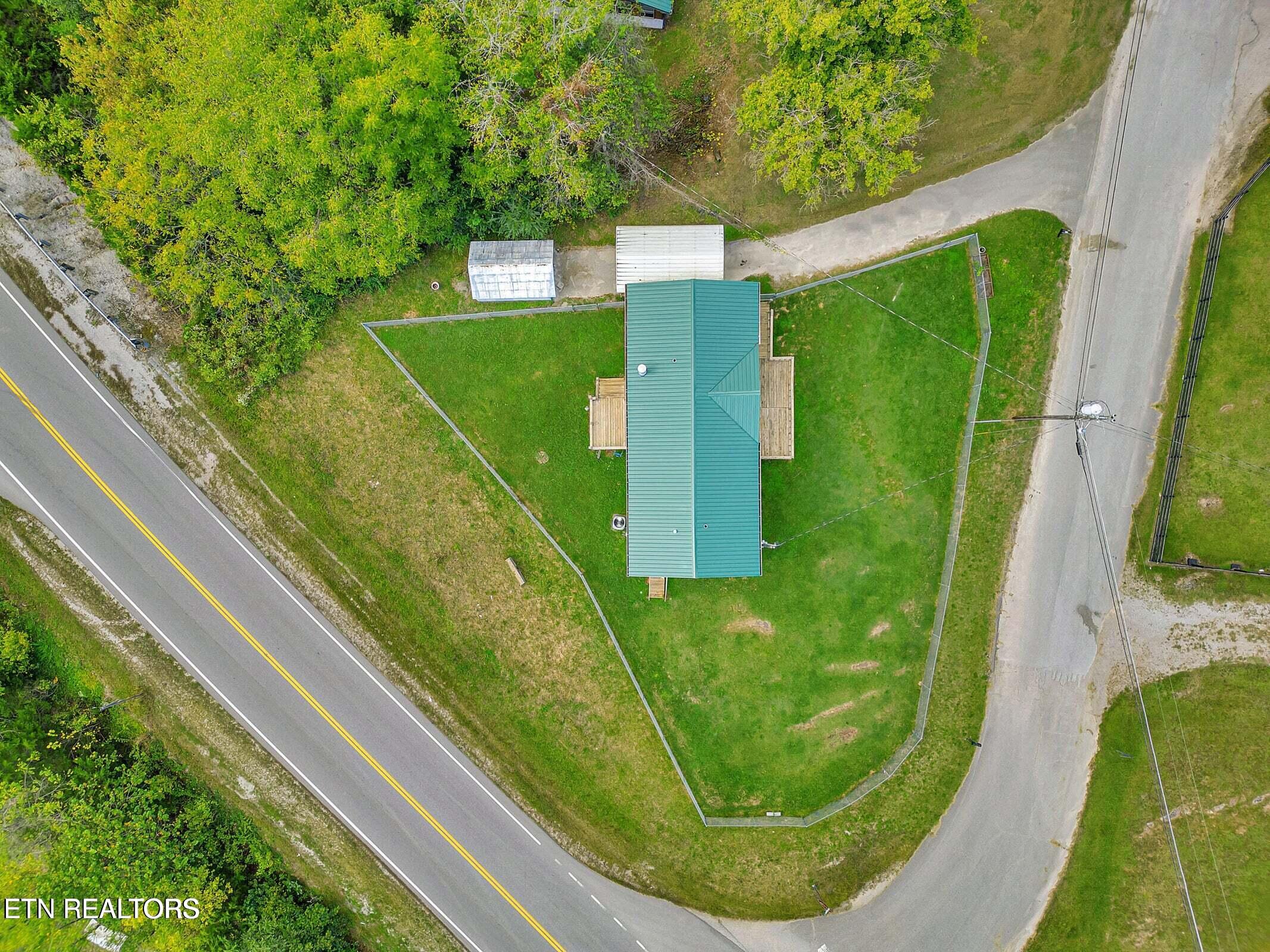 115 Queener Street Jacksboro TN 37757