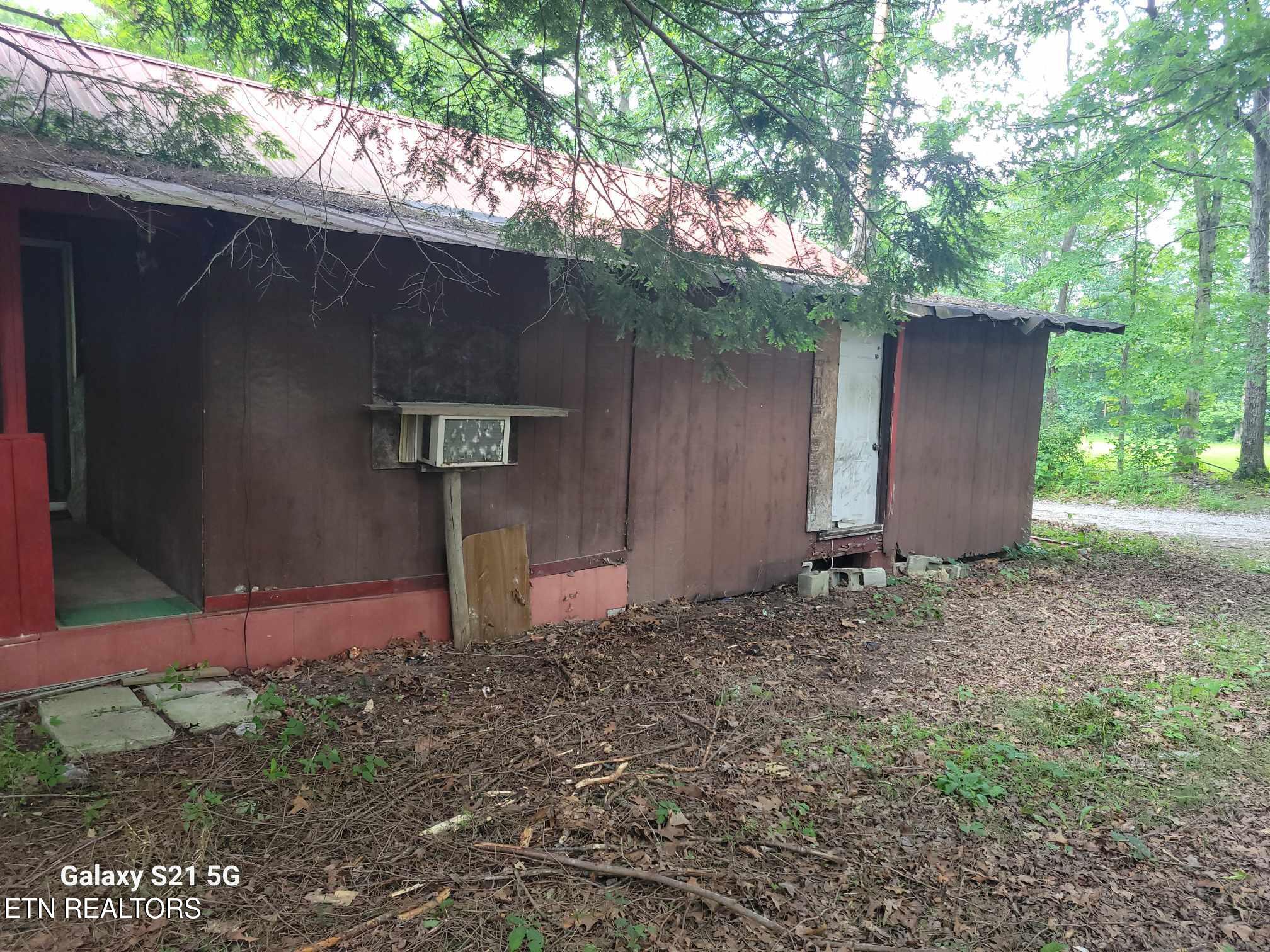376 Choate Lane Oneida TN 37841
