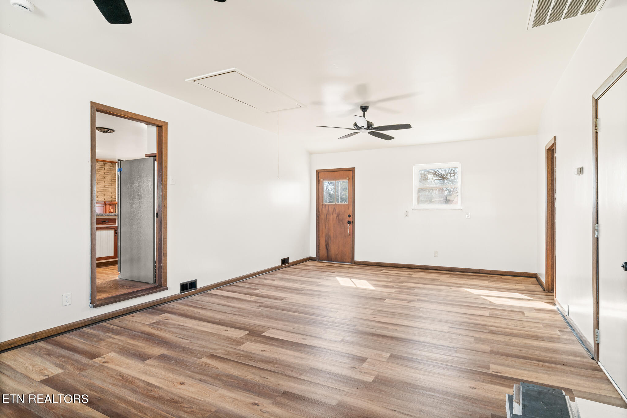 8816 Middlebrook Pike Knoxville TN 37923