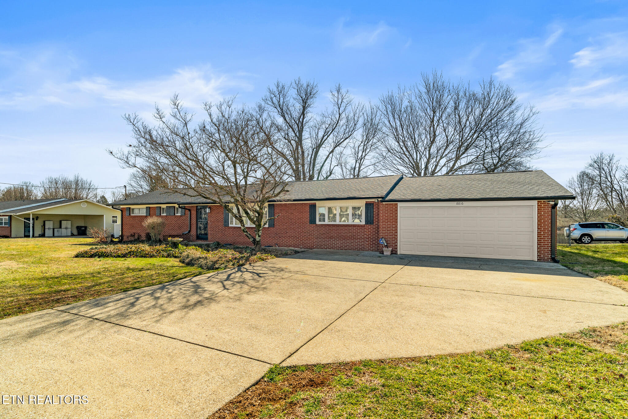 8816 Middlebrook Pike Knoxville TN 37923