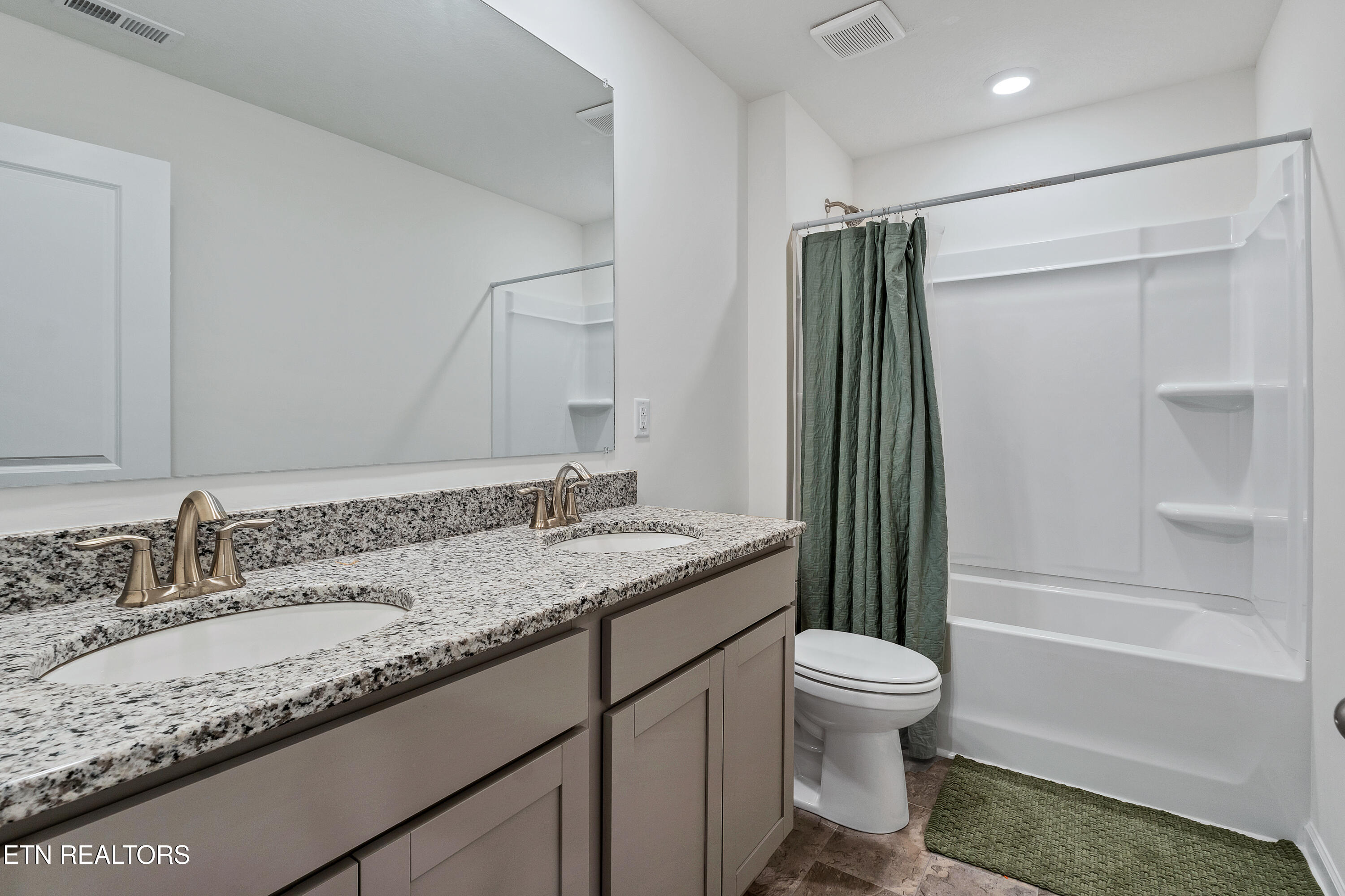 1404 Three Horses Lane Maryville TN 37803