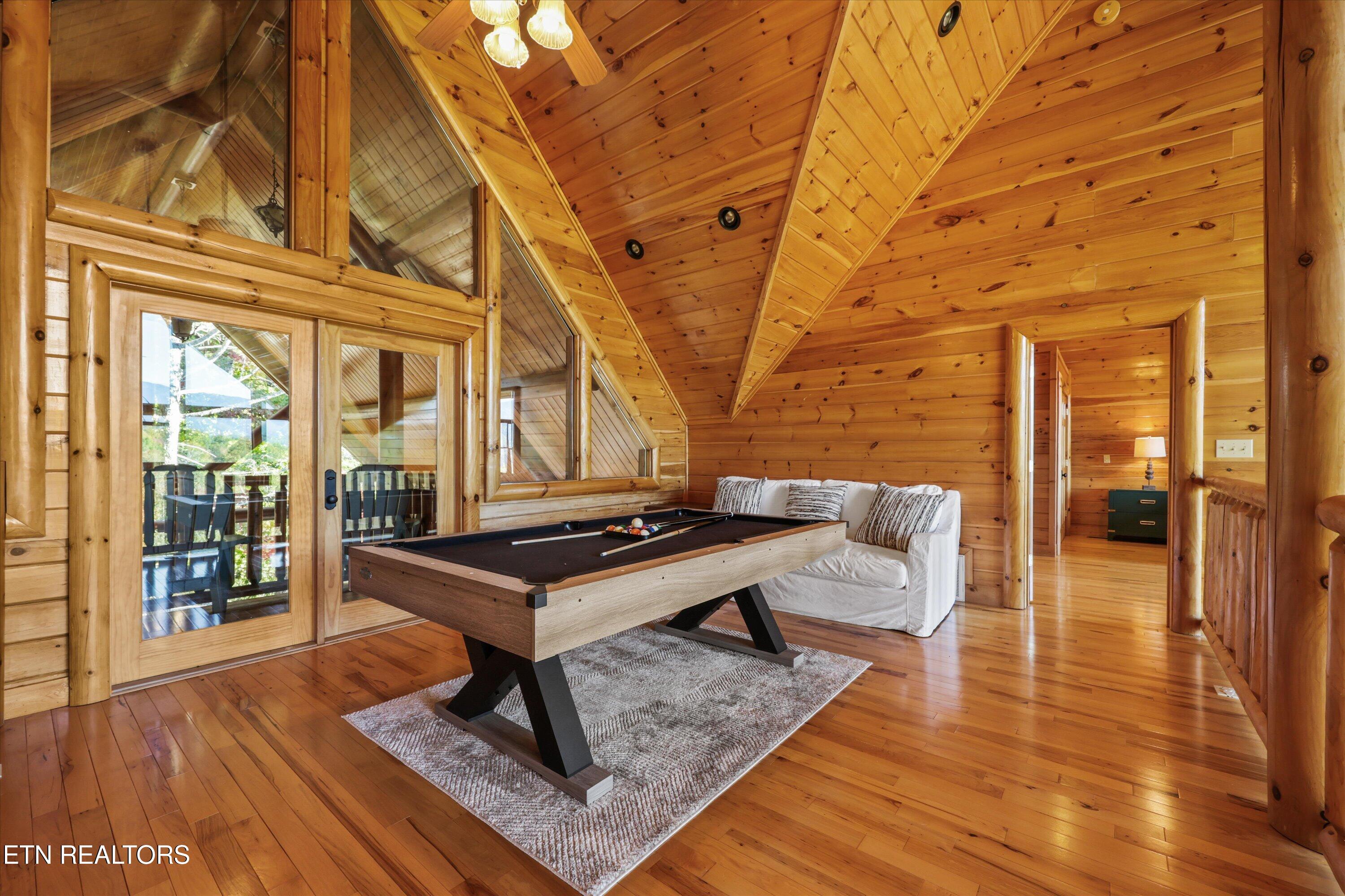 611 Pinnacle Vista Road Gatlinburg TN 37738