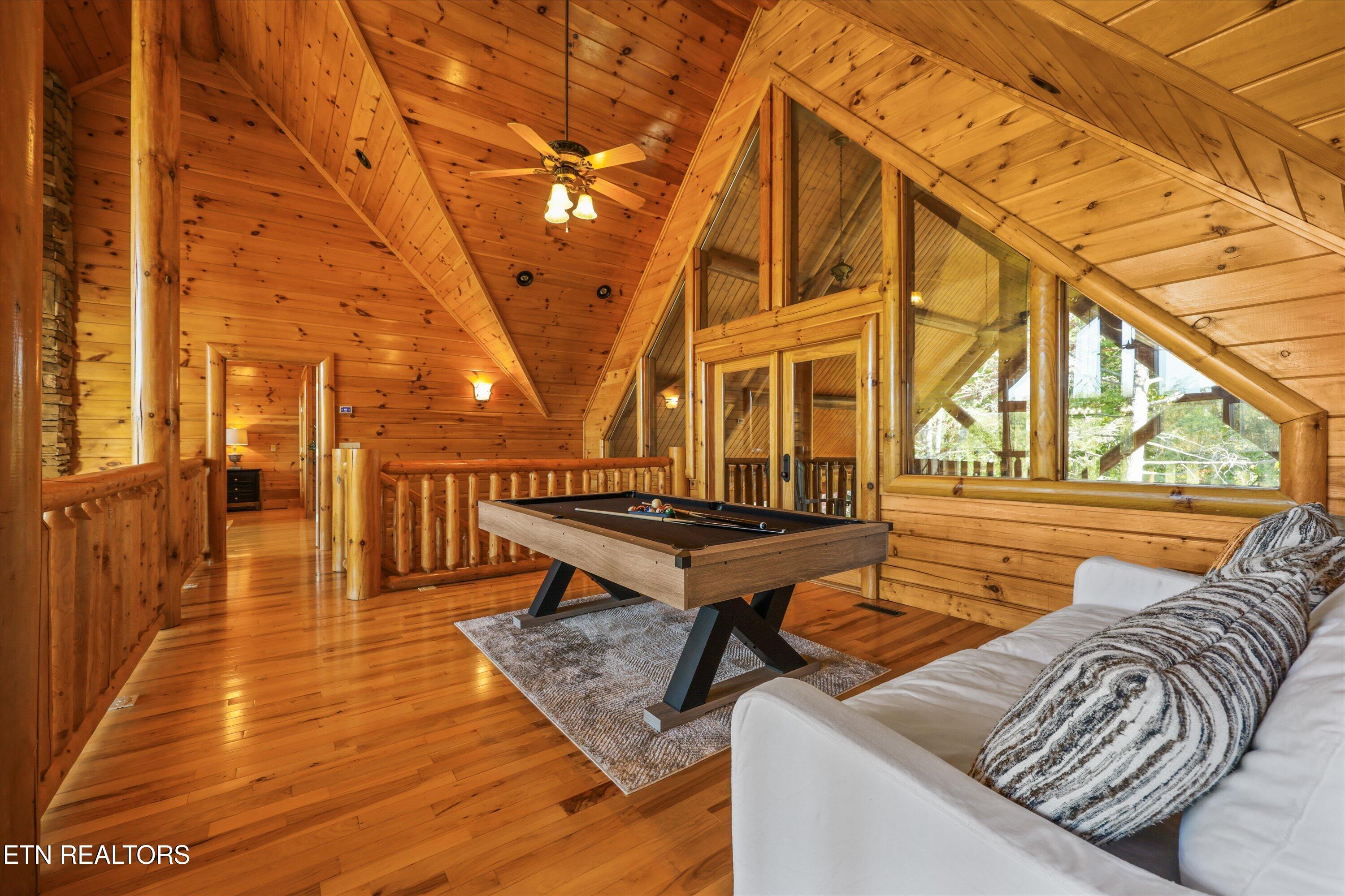 611 Pinnacle Vista Road Gatlinburg TN 37738