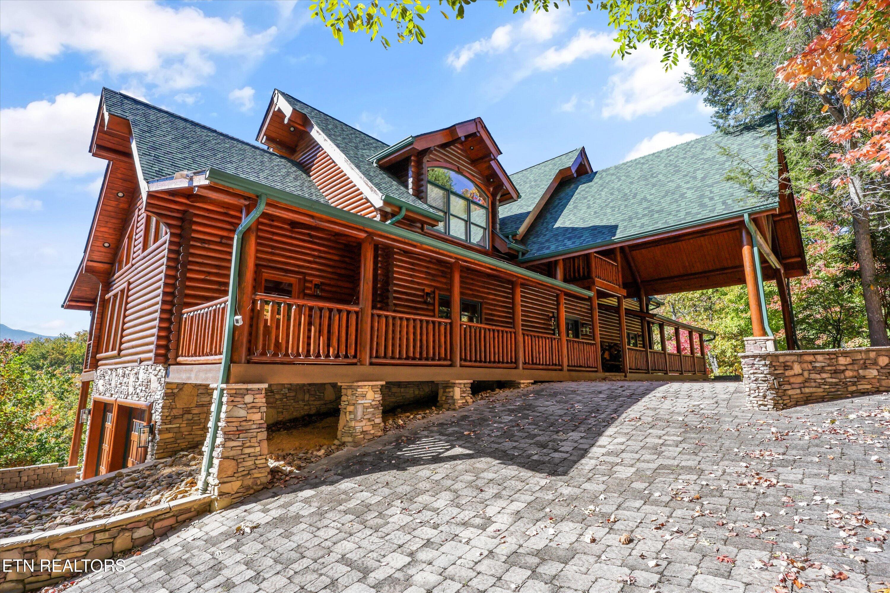 611 Pinnacle Vista Road Gatlinburg TN 37738