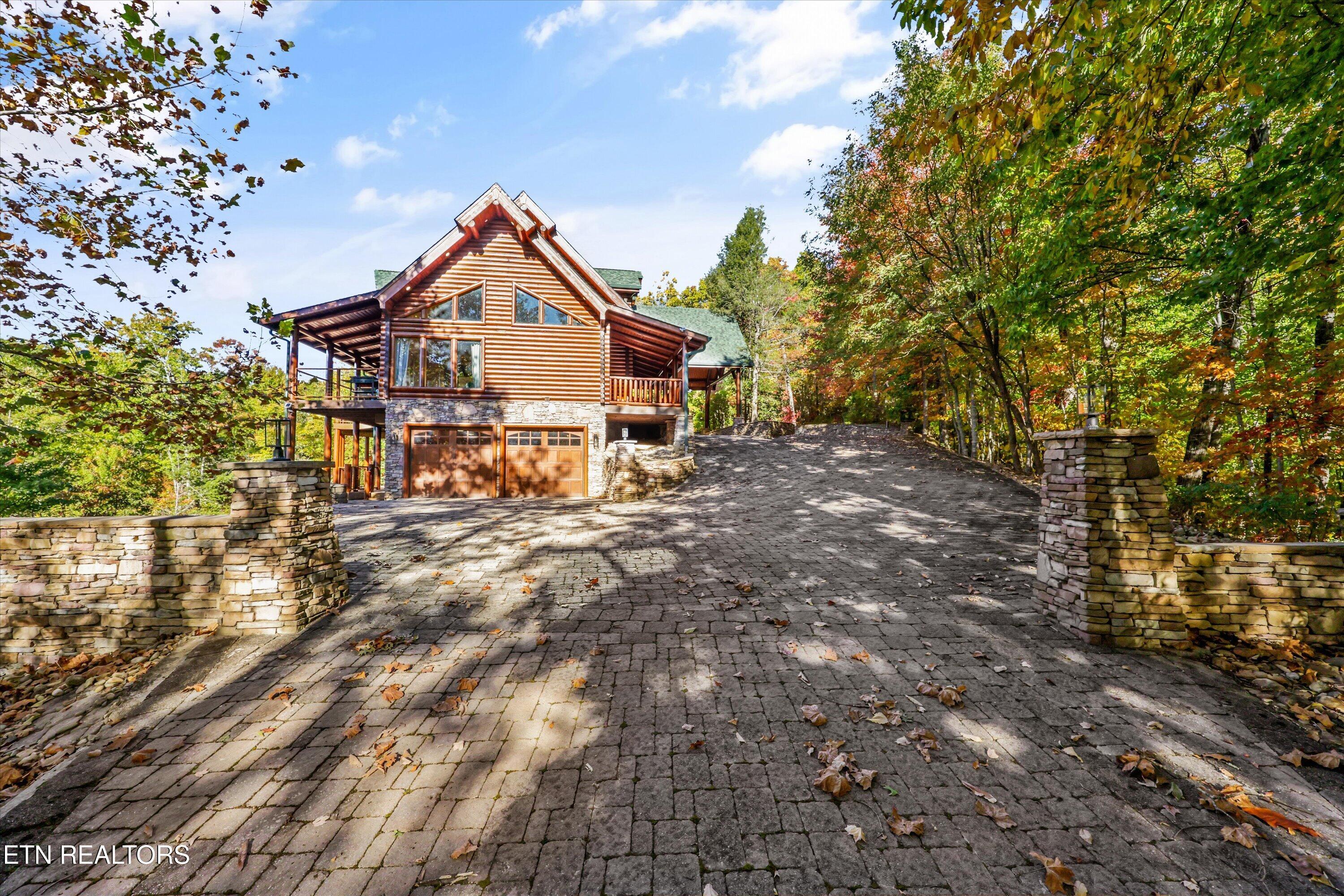 611 Pinnacle Vista Road Gatlinburg TN 37738