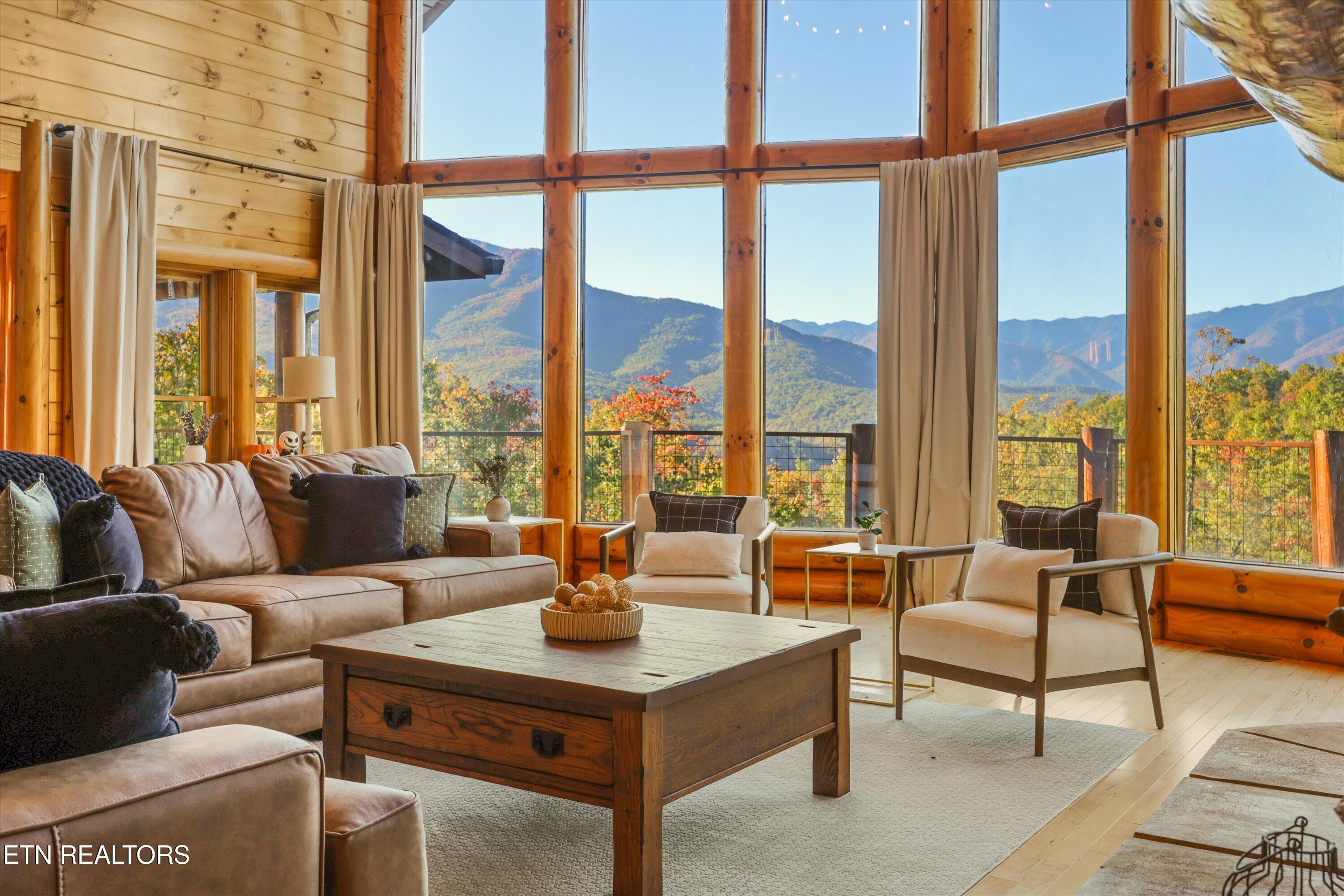 611 Pinnacle Vista Road Gatlinburg TN 37738