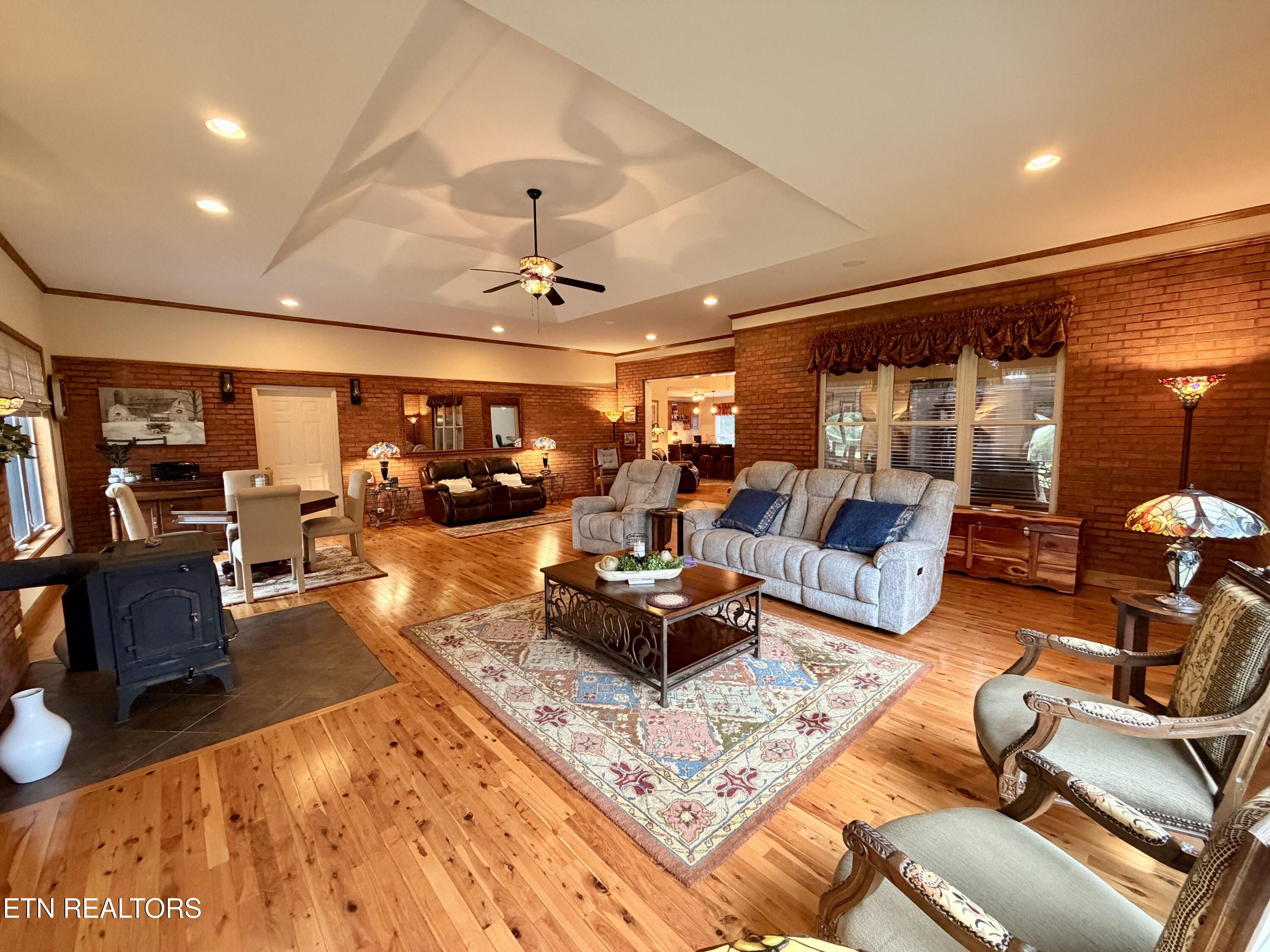 630 Kenny Brook Lane Greenback TN 37742