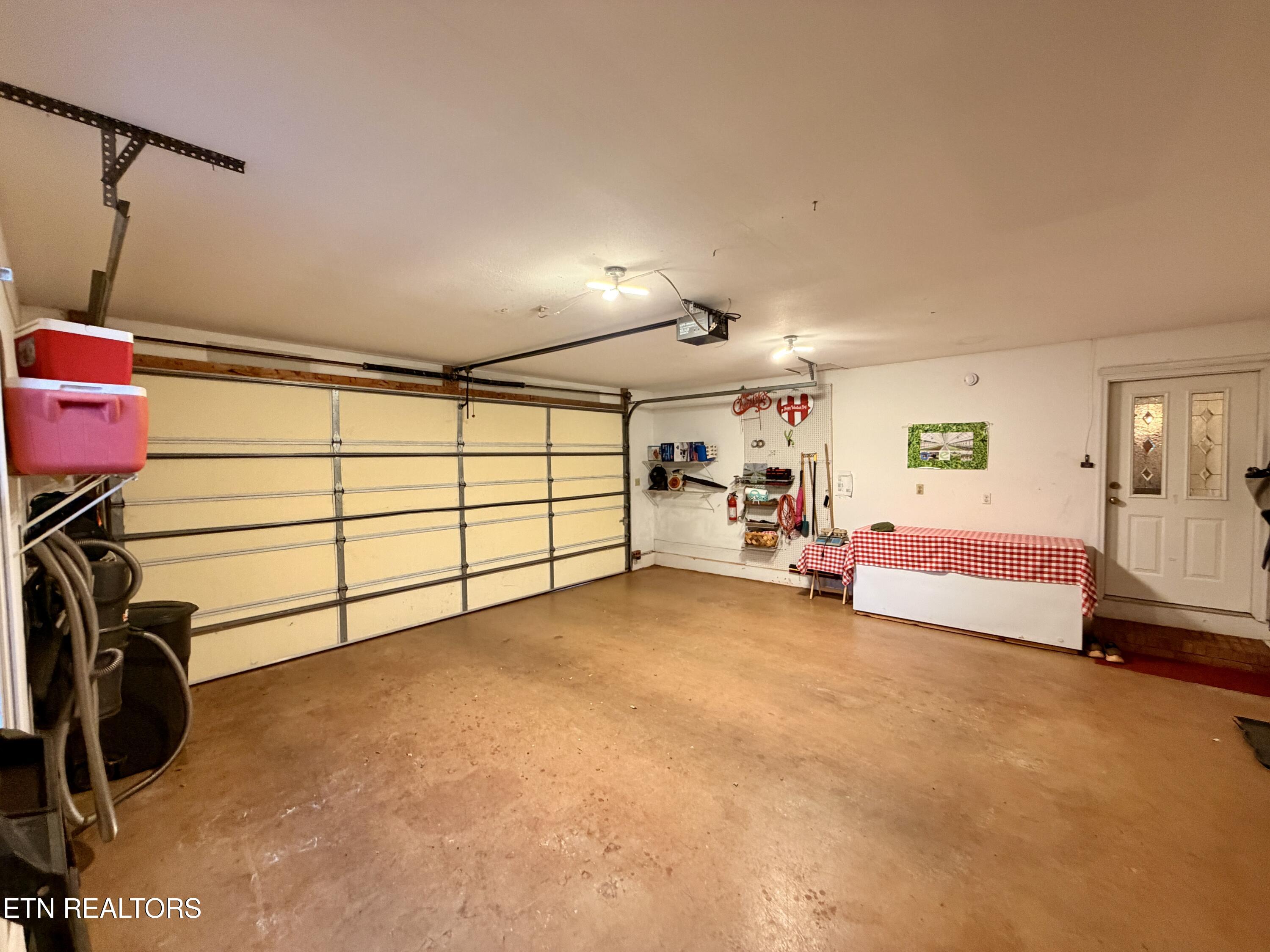 630 Kenny Brook Lane Greenback TN 37742