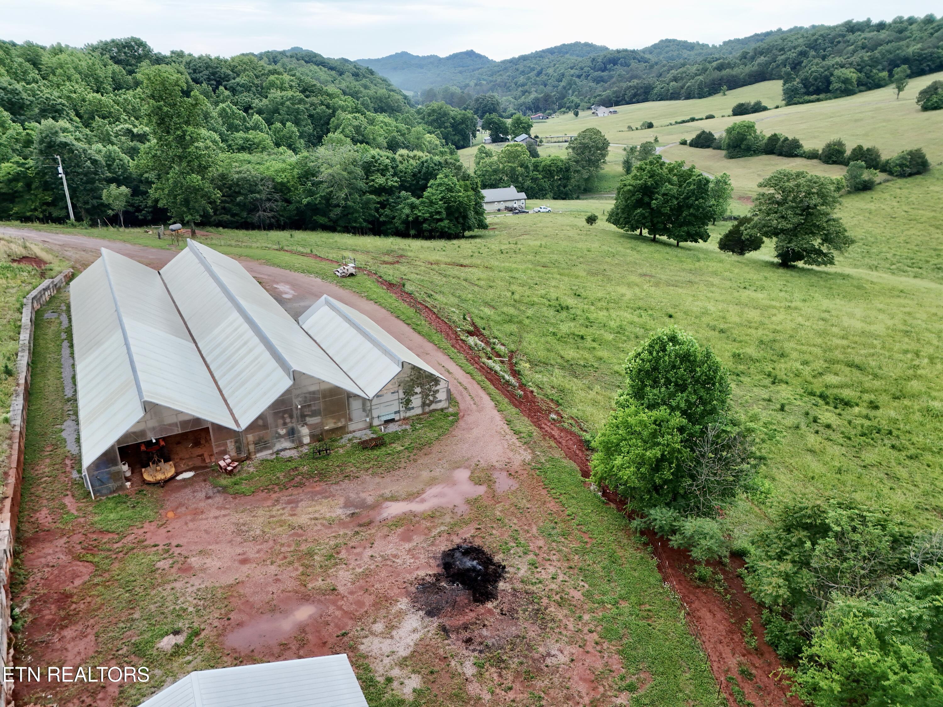 630 Kenny Brook Lane Greenback TN 37742