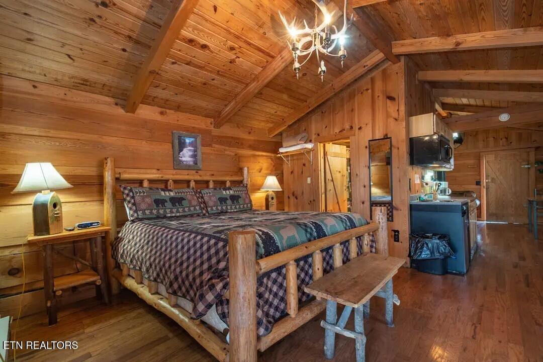 1470 Cherohala Skyway Tellico Plains TN 37385