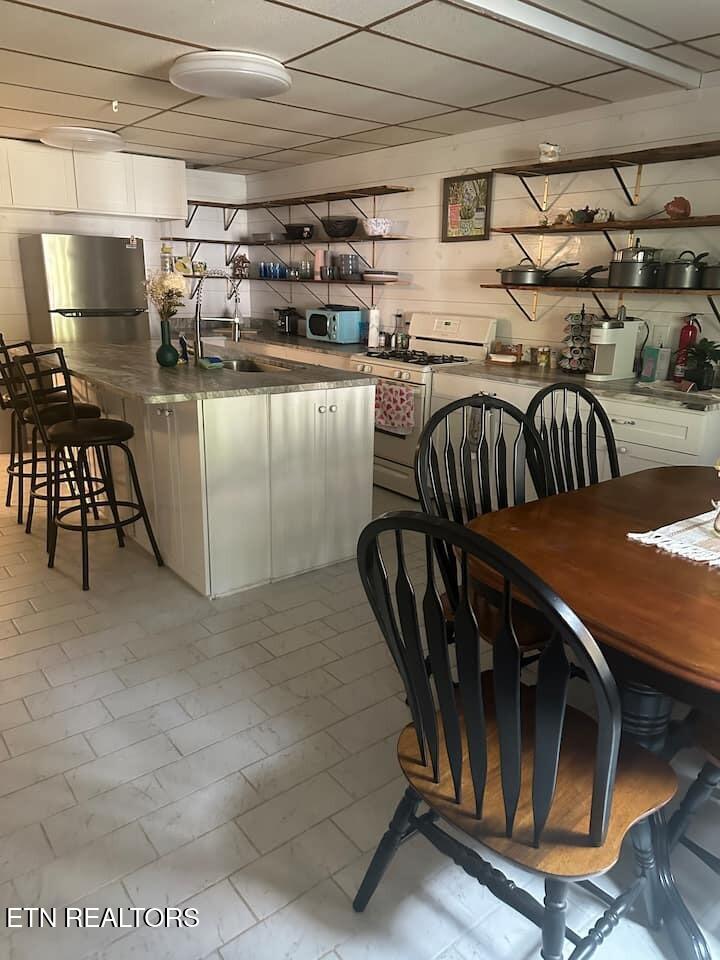 329 B Armstrong Lane Monterey TN 38574