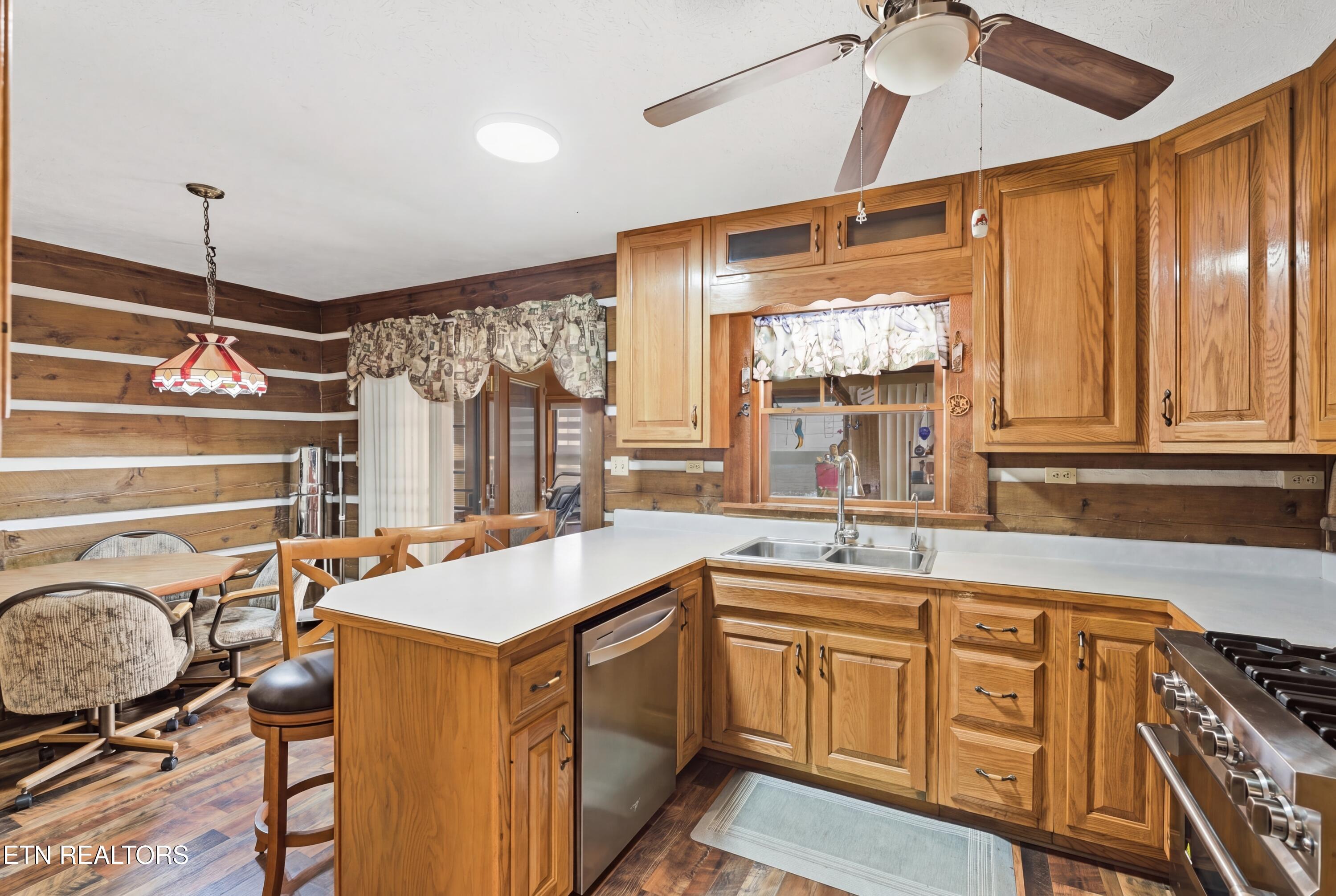 329 B Armstrong Lane Monterey TN 38574
