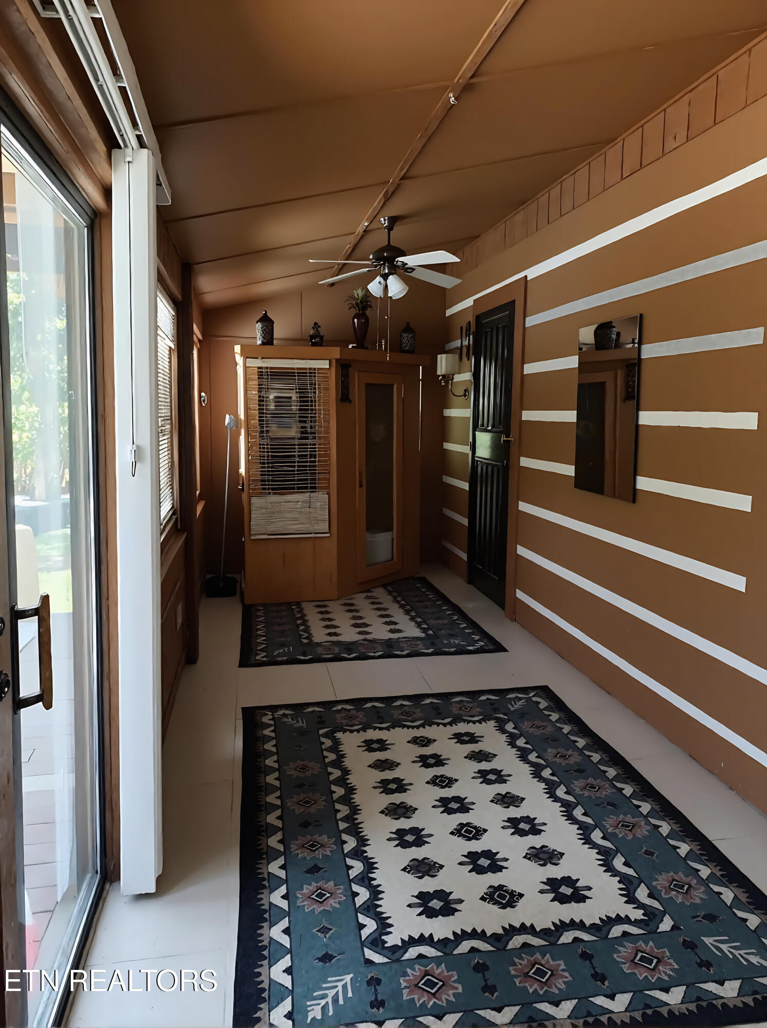 329 B Armstrong Lane Monterey TN 38574