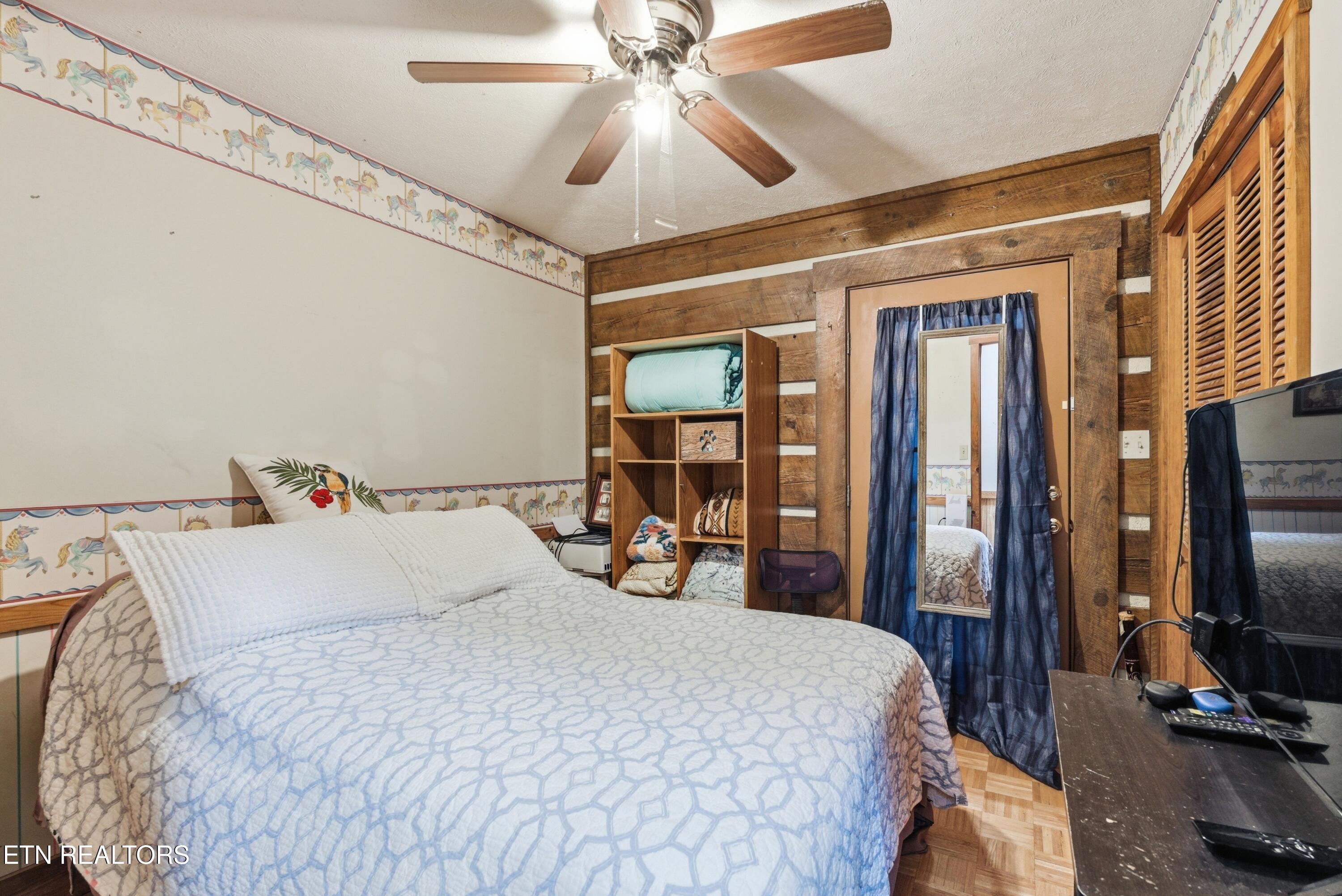 329 B Armstrong Lane Monterey TN 38574