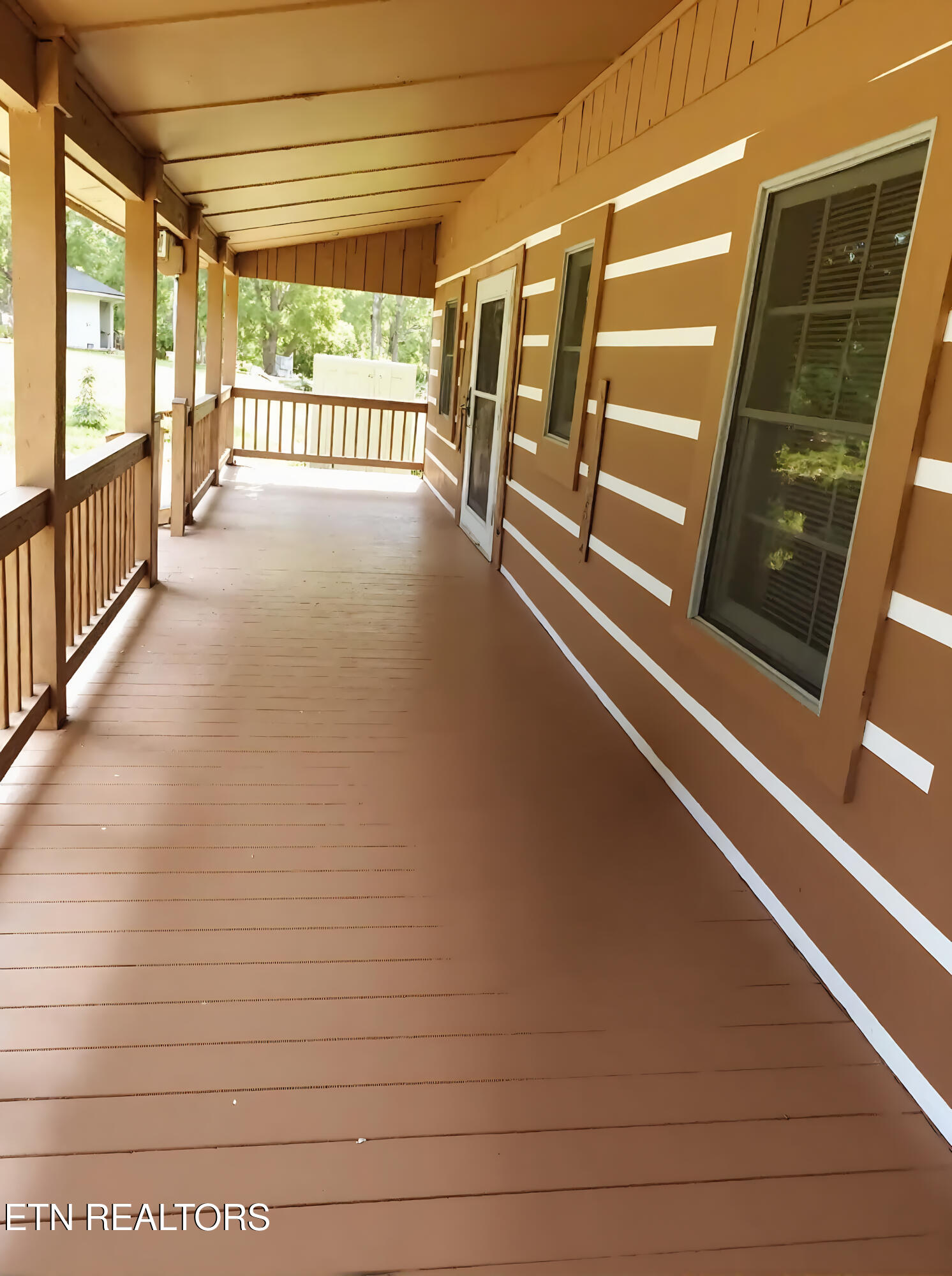 329 B Armstrong Lane Monterey TN 38574