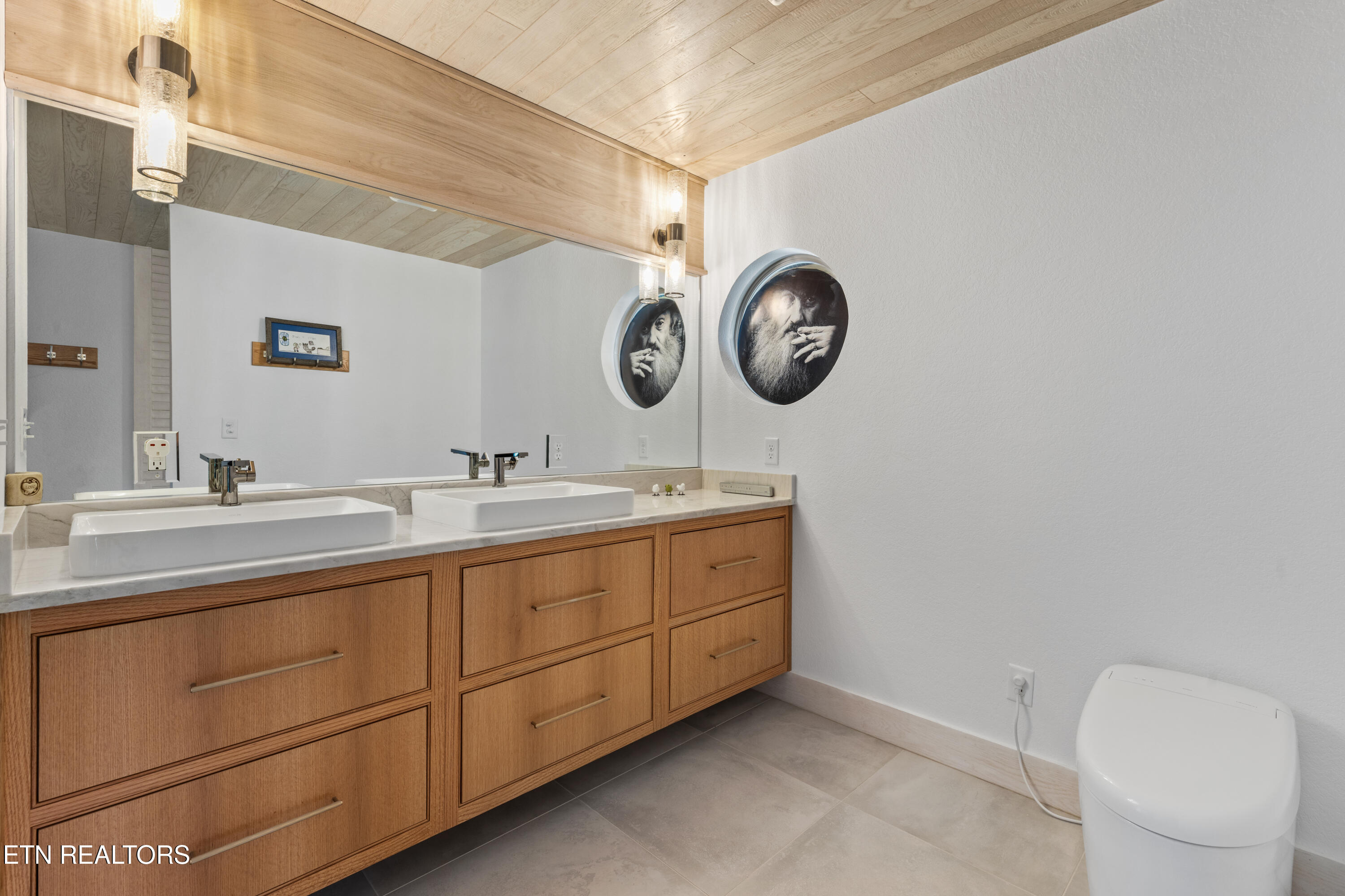 3661 Richardson Cove Road Sevierville TN 37876