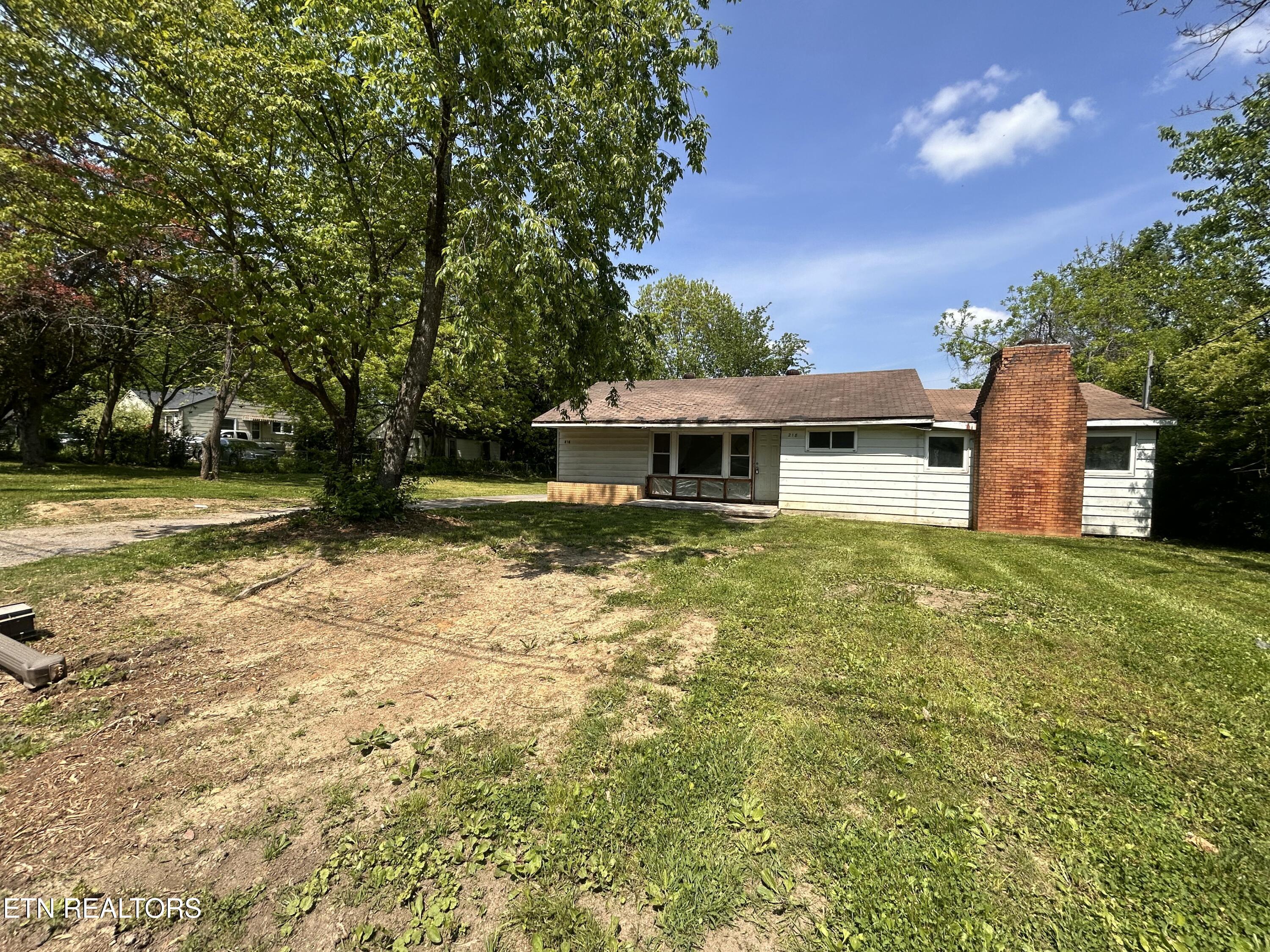218 Michael Street Knoxville TN 37914