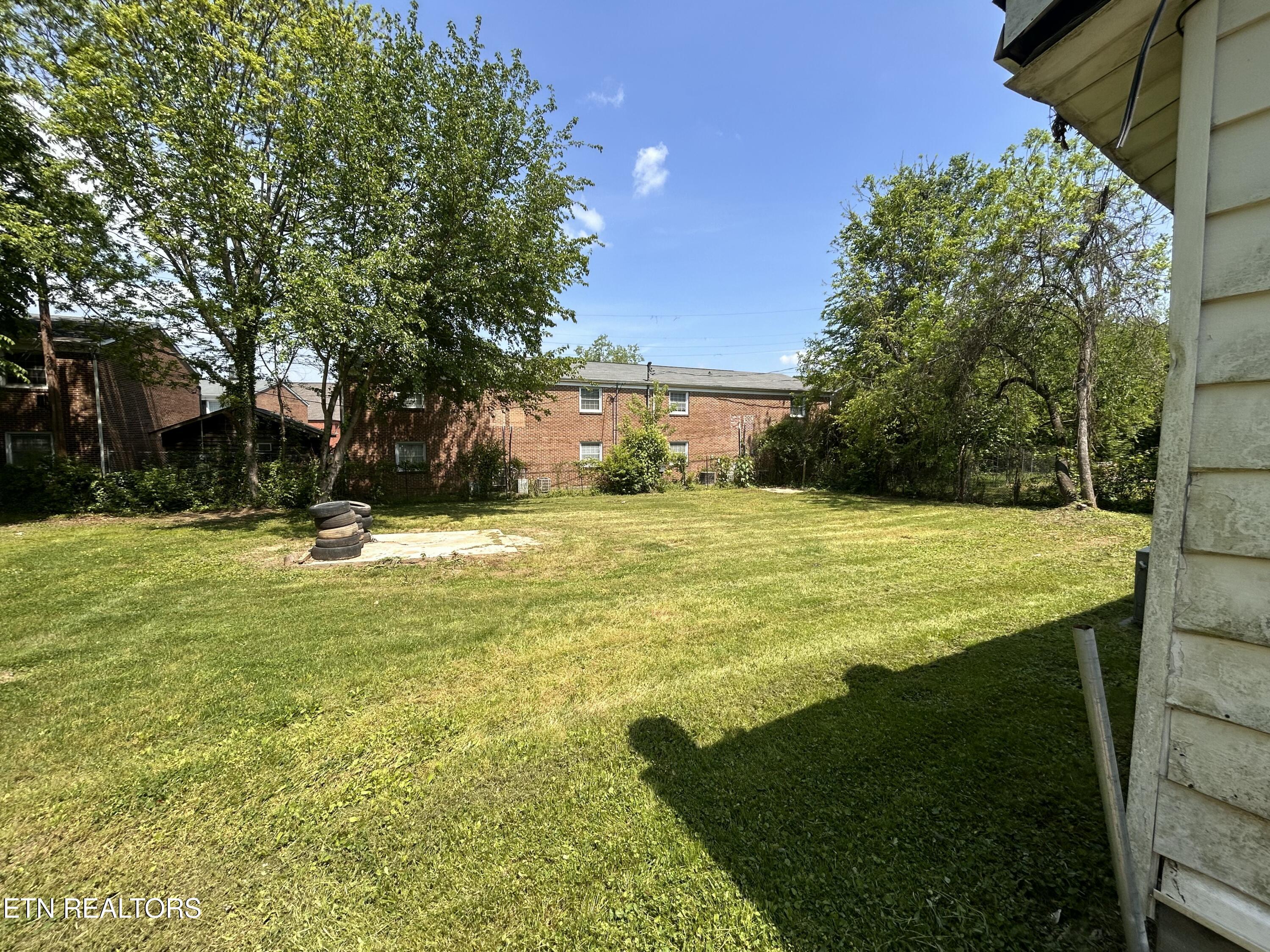 218 Michael Street Knoxville TN 37914