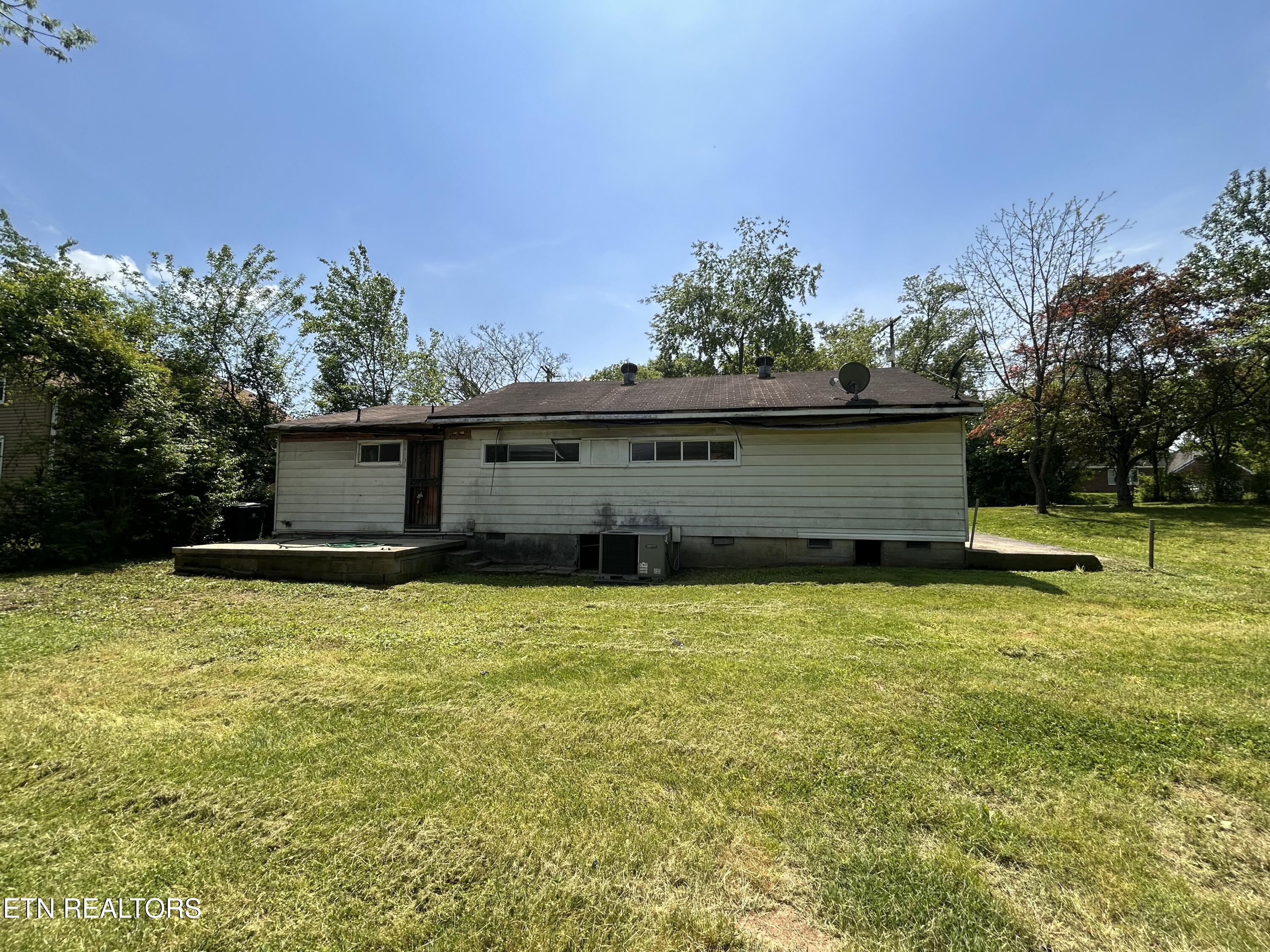 218 Michael Street Knoxville TN 37914
