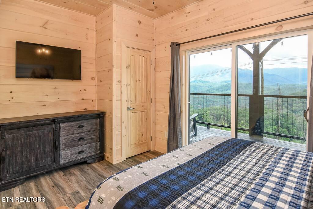 962 Cottage Gardens Way Gatlinburg TN 37738