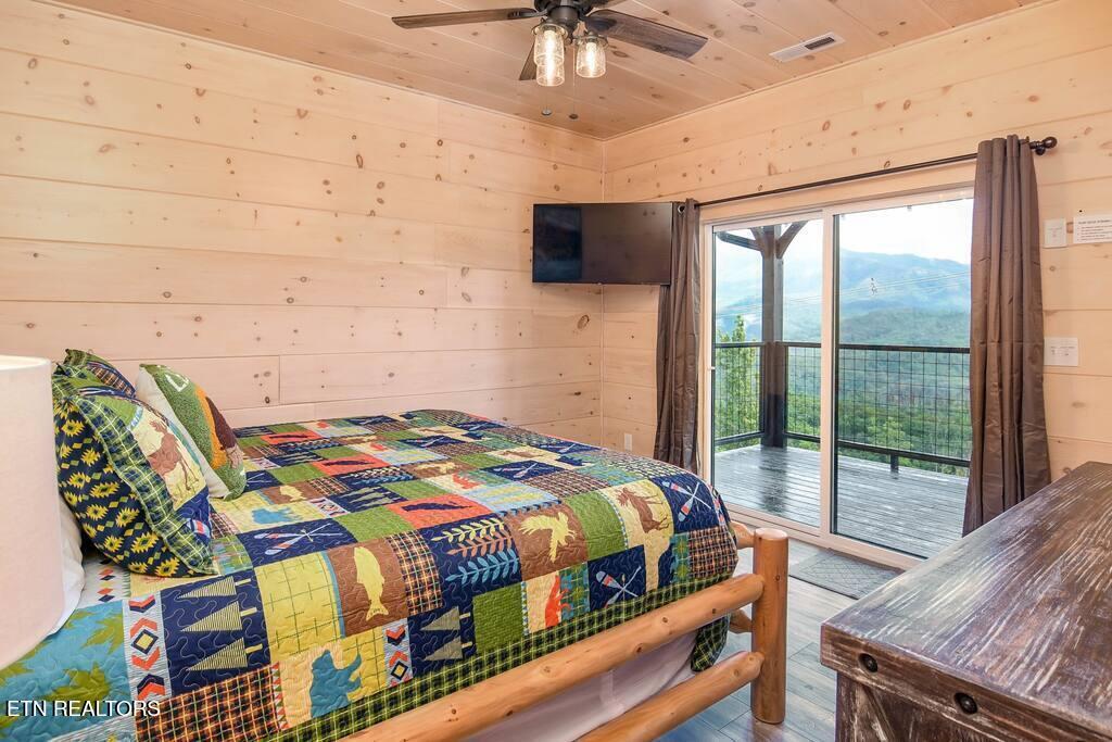 962 Cottage Gardens Way Gatlinburg TN 37738