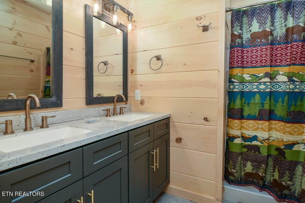 962 Cottage Gardens Way Gatlinburg TN 37738