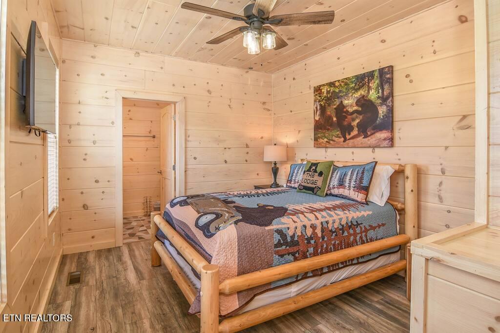 962 Cottage Gardens Way Gatlinburg TN 37738