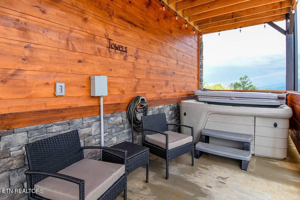 962 Cottage Gardens Way Gatlinburg TN 37738