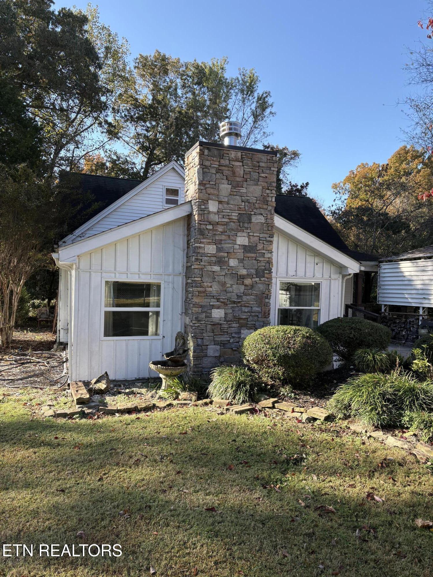904 Granville Conner Road Powell TN 37849