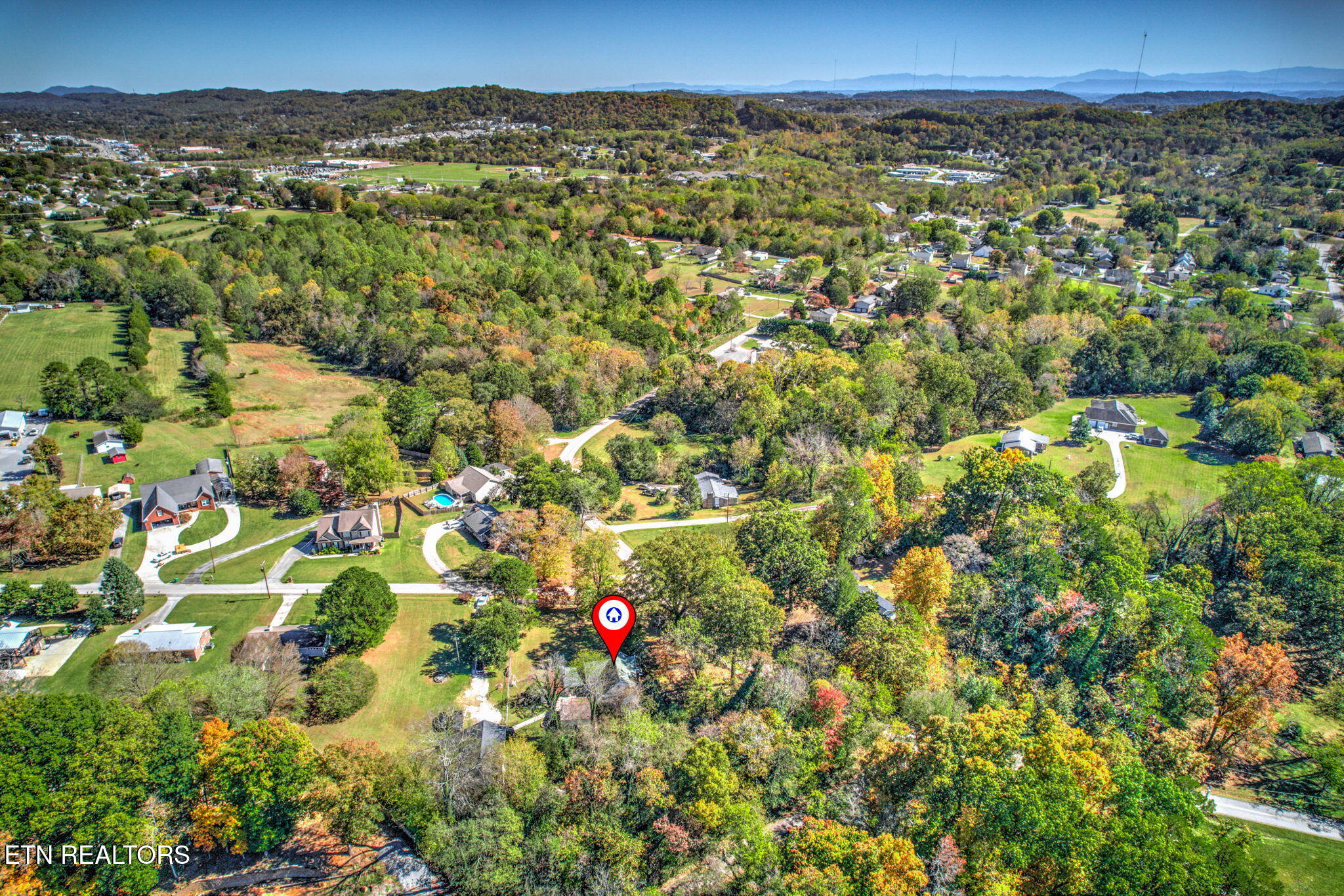 904 Granville Conner Road Powell TN 37849