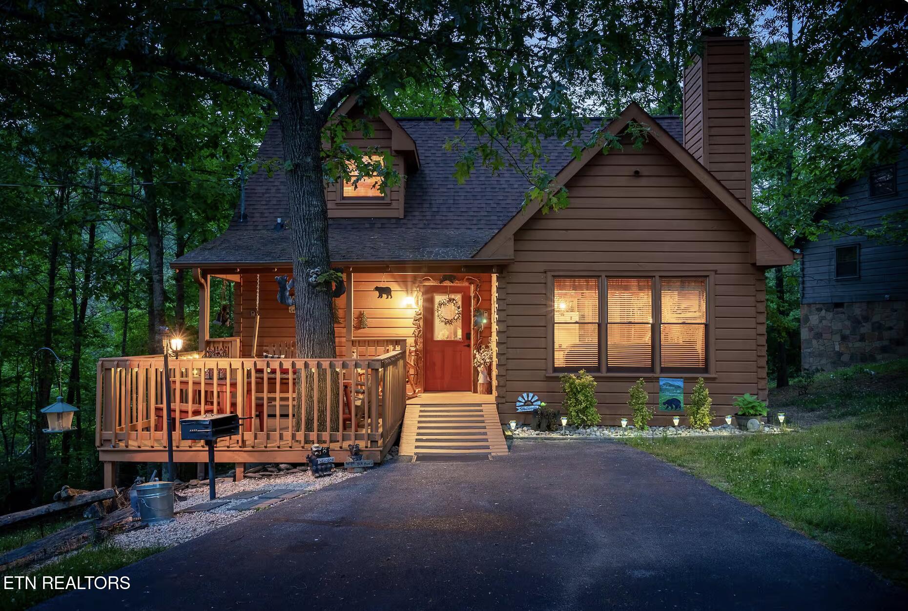 3513 Country Pines Way Sevierville TN 37876
