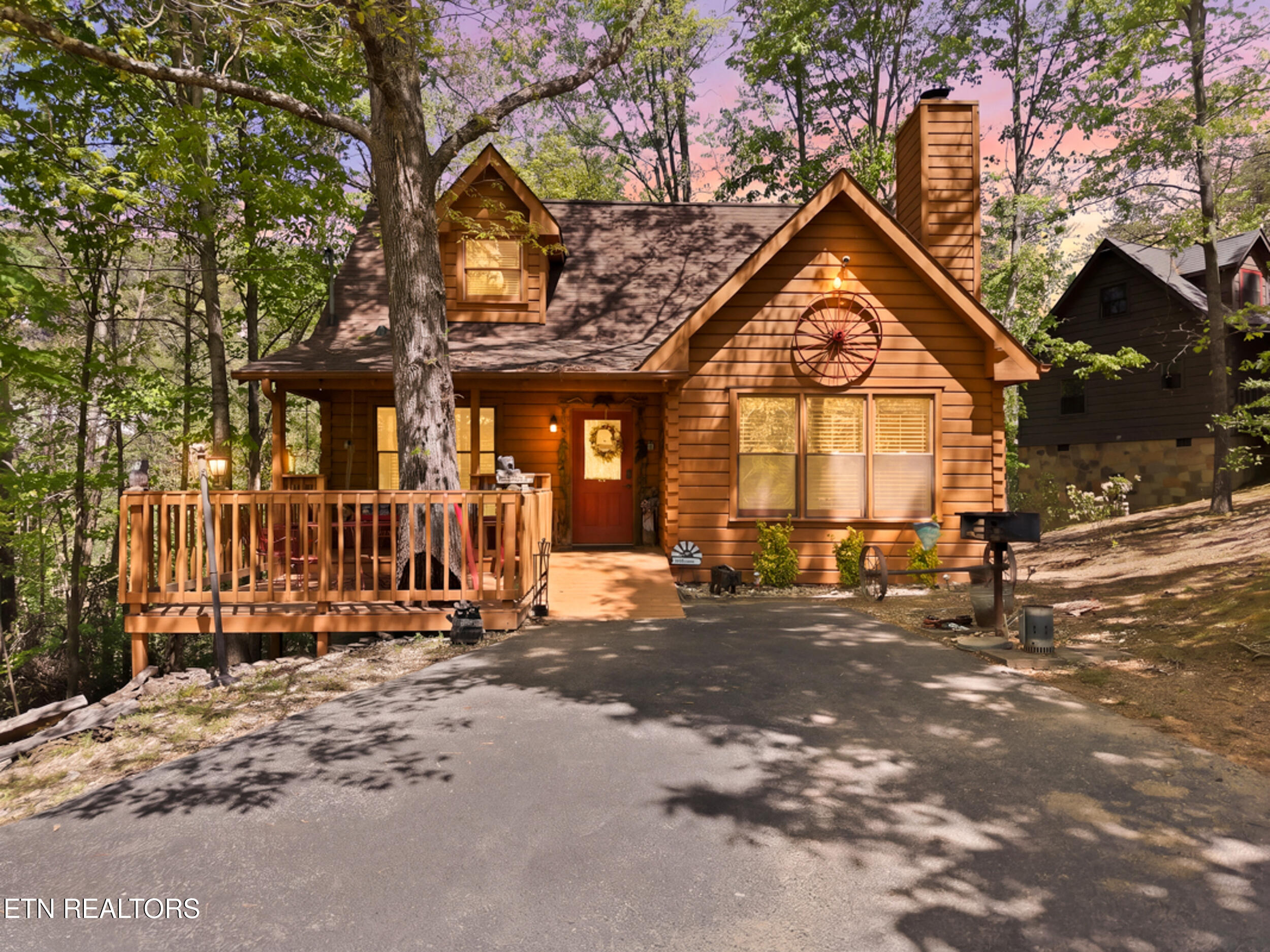 3513 Country Pines Way Sevierville TN 37876
